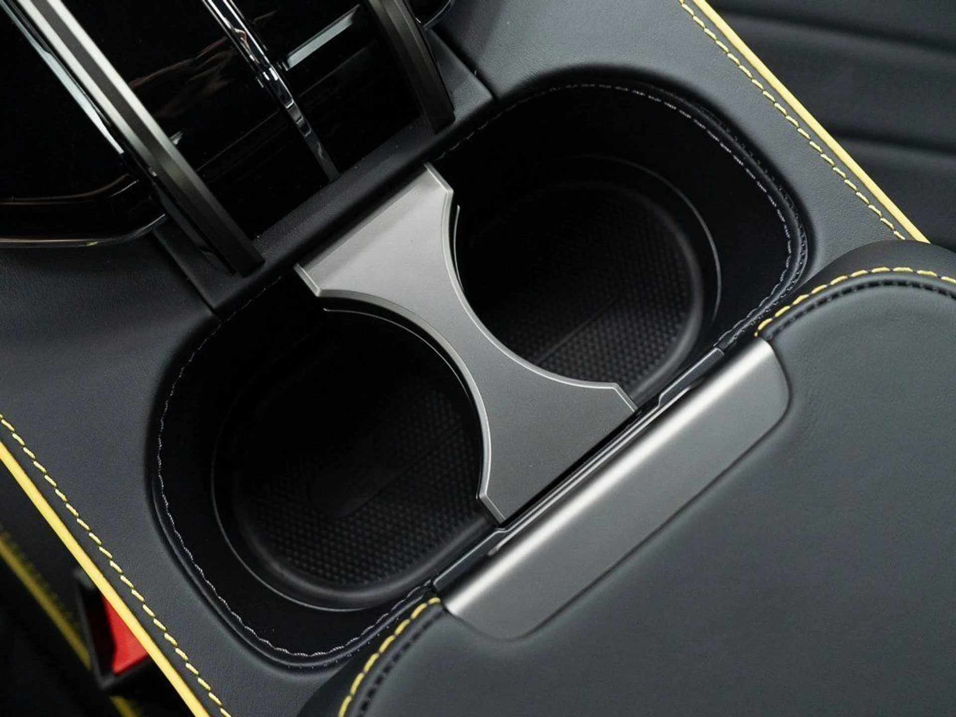 mph025_1024714501_a2e2ccfe37d488cb0c215f6d4ac24e36_a33687c61a