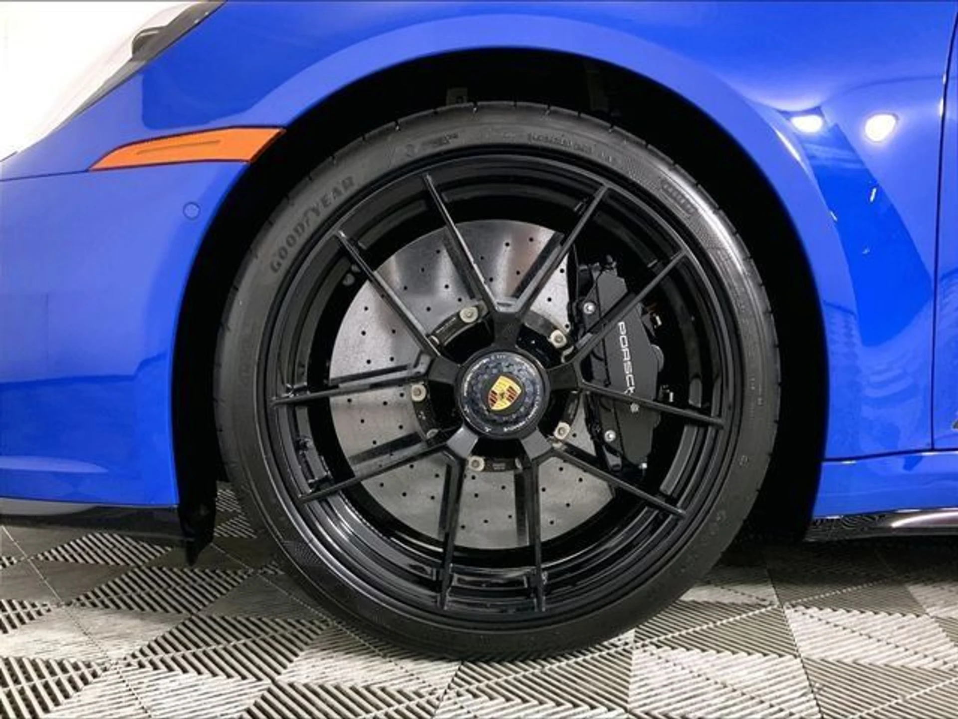 mph025_1028343389_f7595a0a021a80a37901b6b1c71fe806_239eeb6016