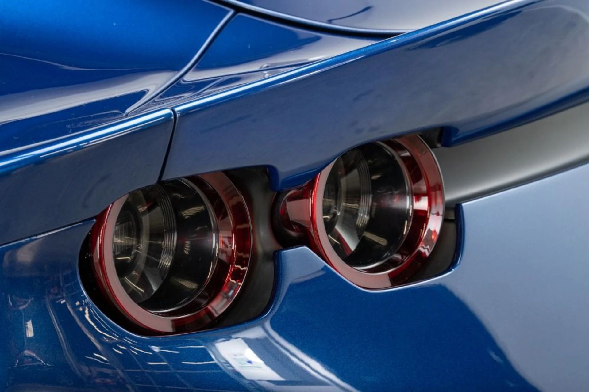 mph025_1050220545_Used_2022_Ferrari_812_Competizione_db58c82684