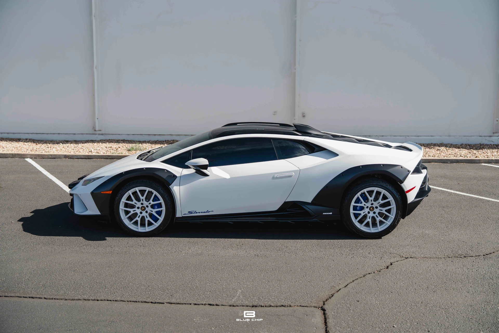 mph025_1053083963_6a31cff9443de5ee4a030508_2024_Lamborghini_Huracan_Sterrato_26_1fb00cd50e