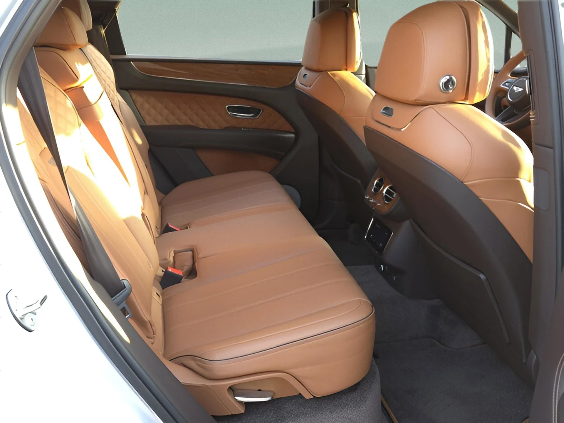 mph025_1053738906_8a15835fce40307691a7a4ba0f3a01cbx_bb3490ab7b