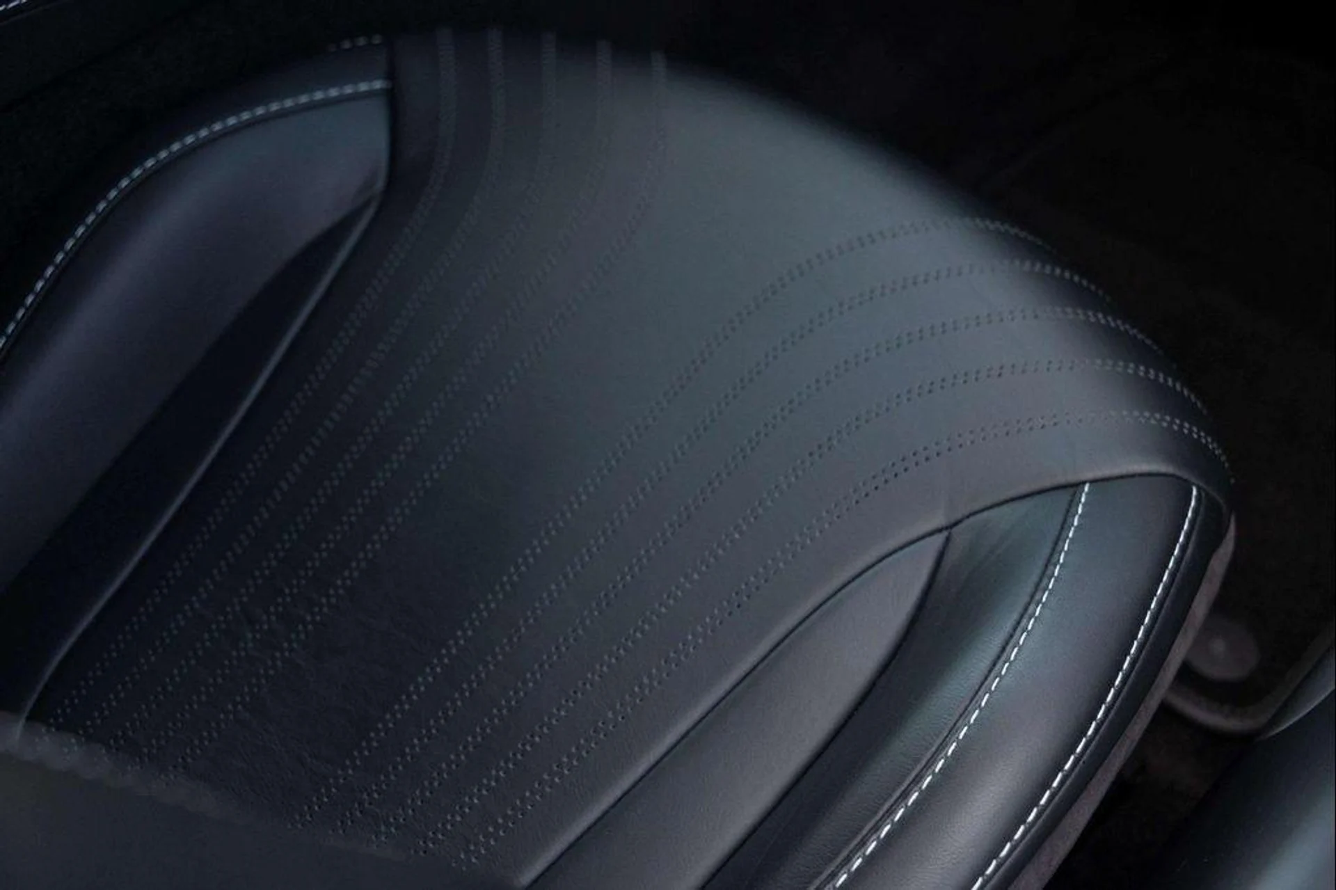 mph025_1059334774_jv6_J_t_B_dzob2_Uq_R5_XTJ_Mdfsu_M_4e594779d3