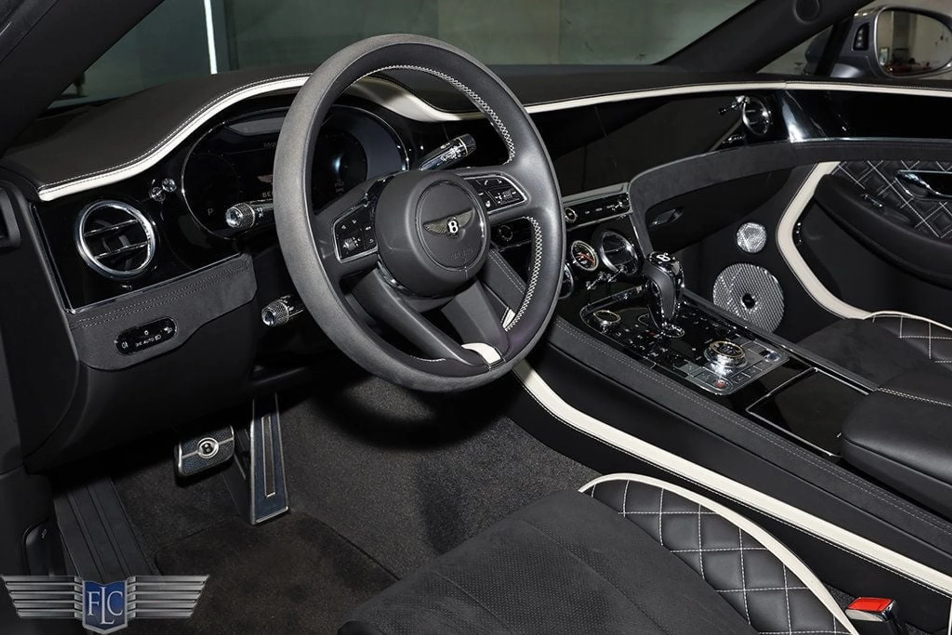 mph025_1064499126_used_2022_bentley_continental_gtcspeedconvertible_9689_22880687_26_1024_41ee69069c