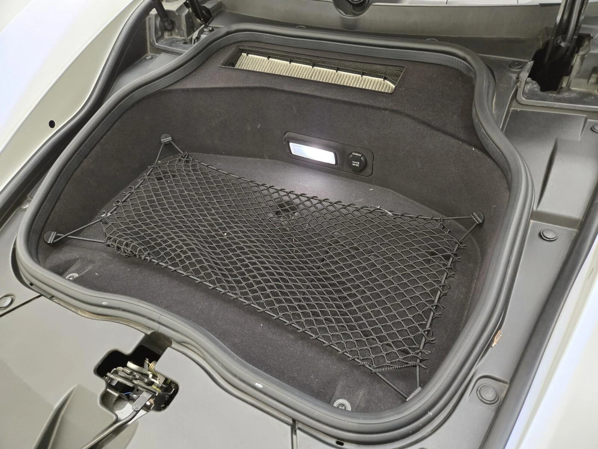 mph025_1067966009_Used_2022_Maserati_MC_20_1753164677_4785c32e33