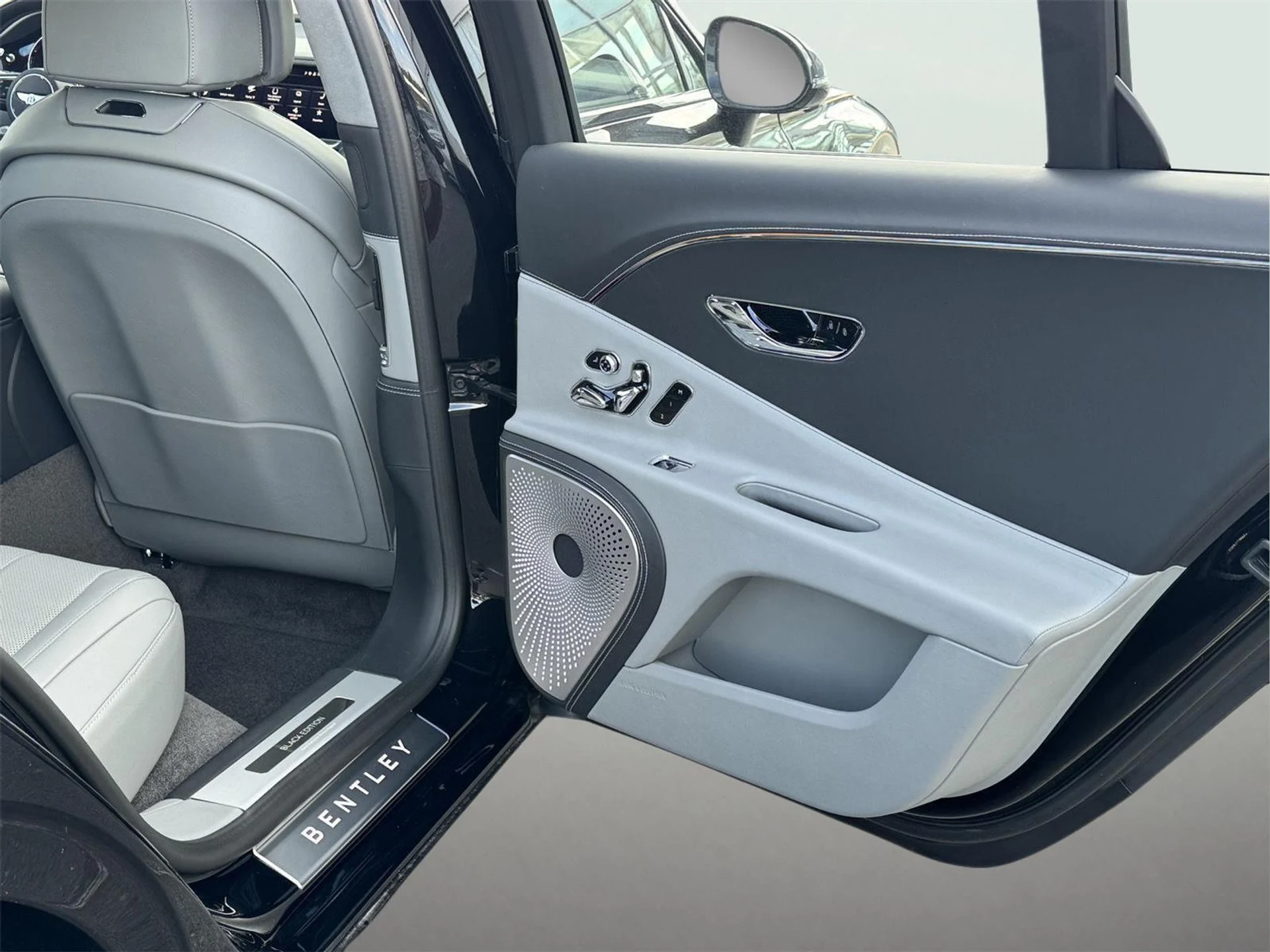 mph025_1070203606_d525df8b8a379d01edb2933c6cdfcdf1_d130dbc790