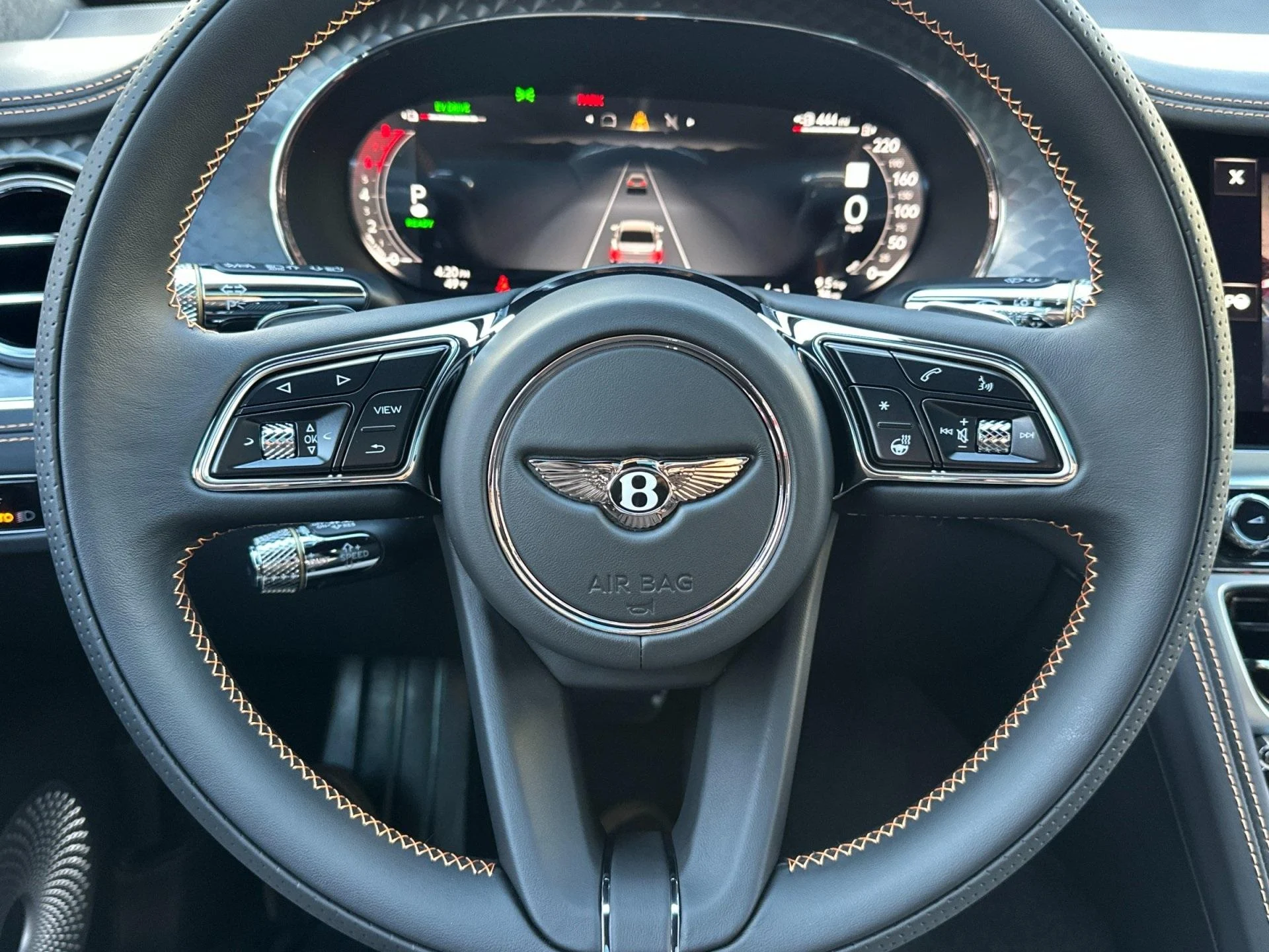 mph025_1070875526_New_2026_Bentley_Flying_Spur_1771602781_d84e7a0029