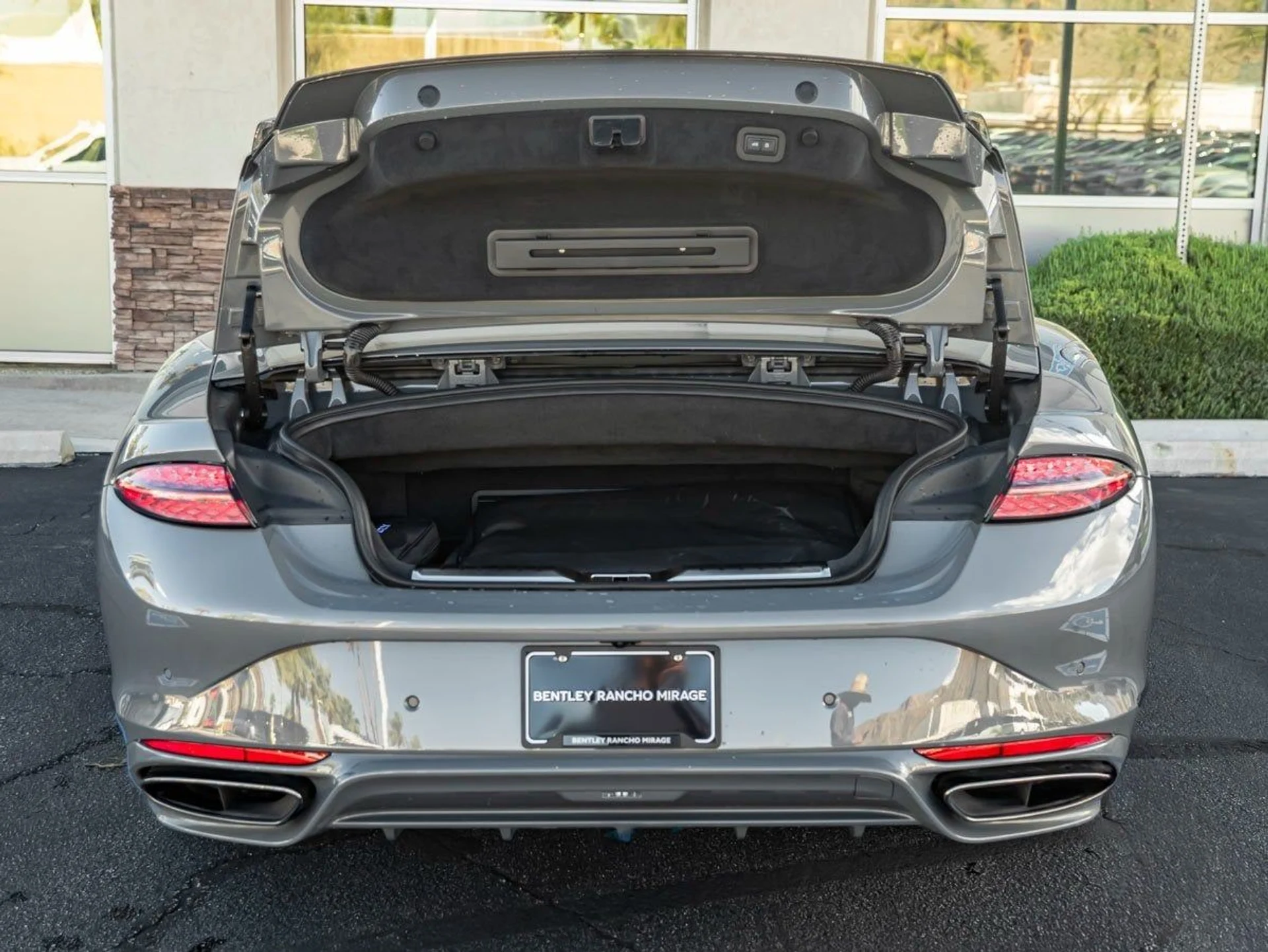 mph025_107345673_26_98bc0dd0cf