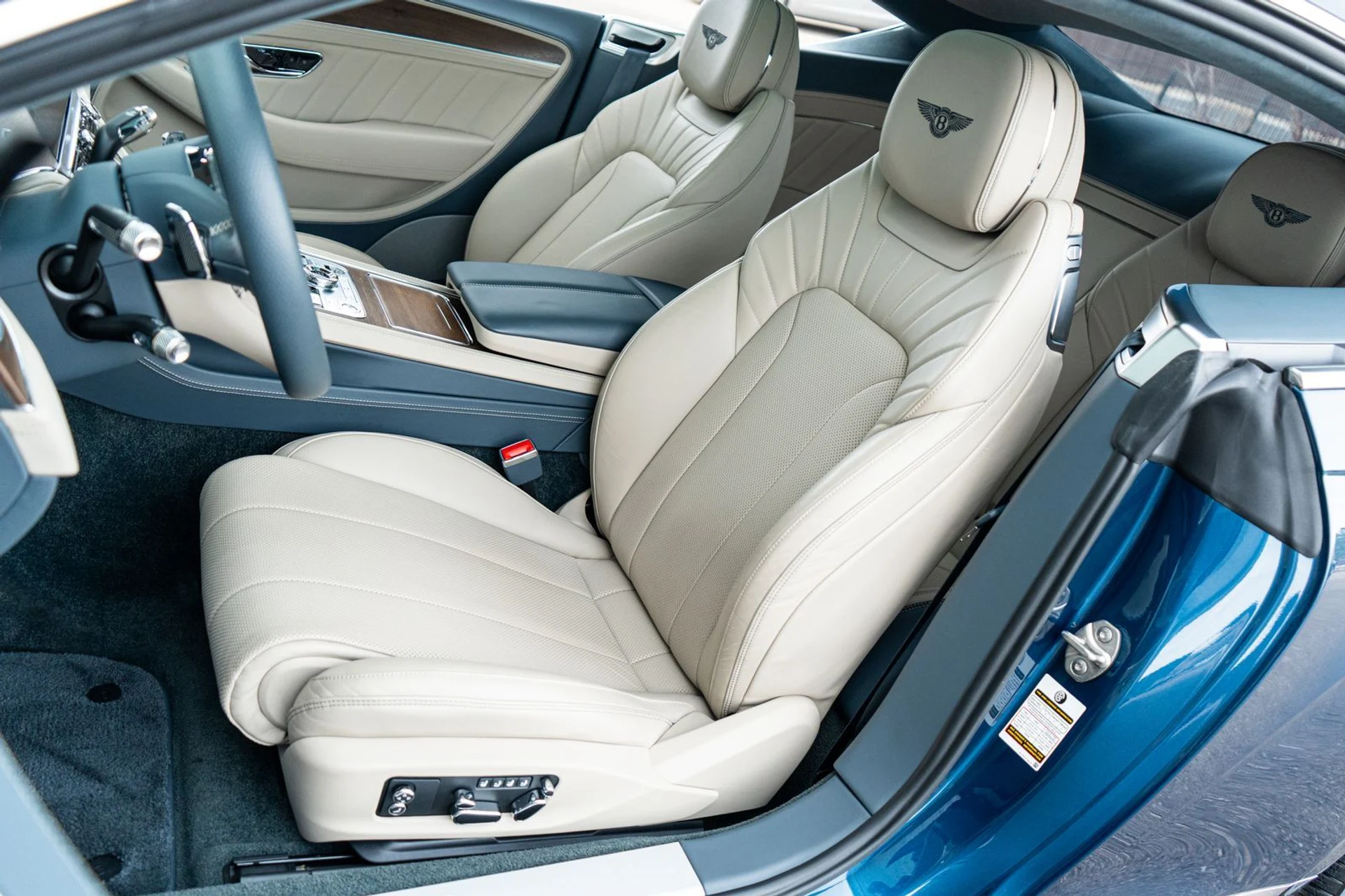 mph025_1080559753_e1b93a63_60f7_4af4_affb_ef5ecf608472_b424aea436