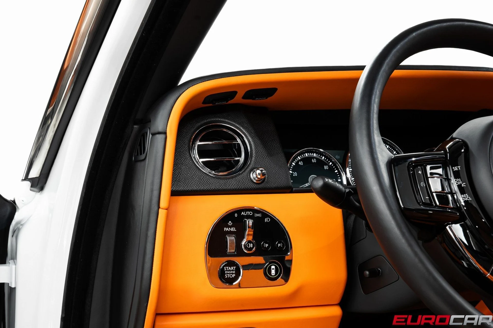 mph025_1083741208_image_26_dea254754f