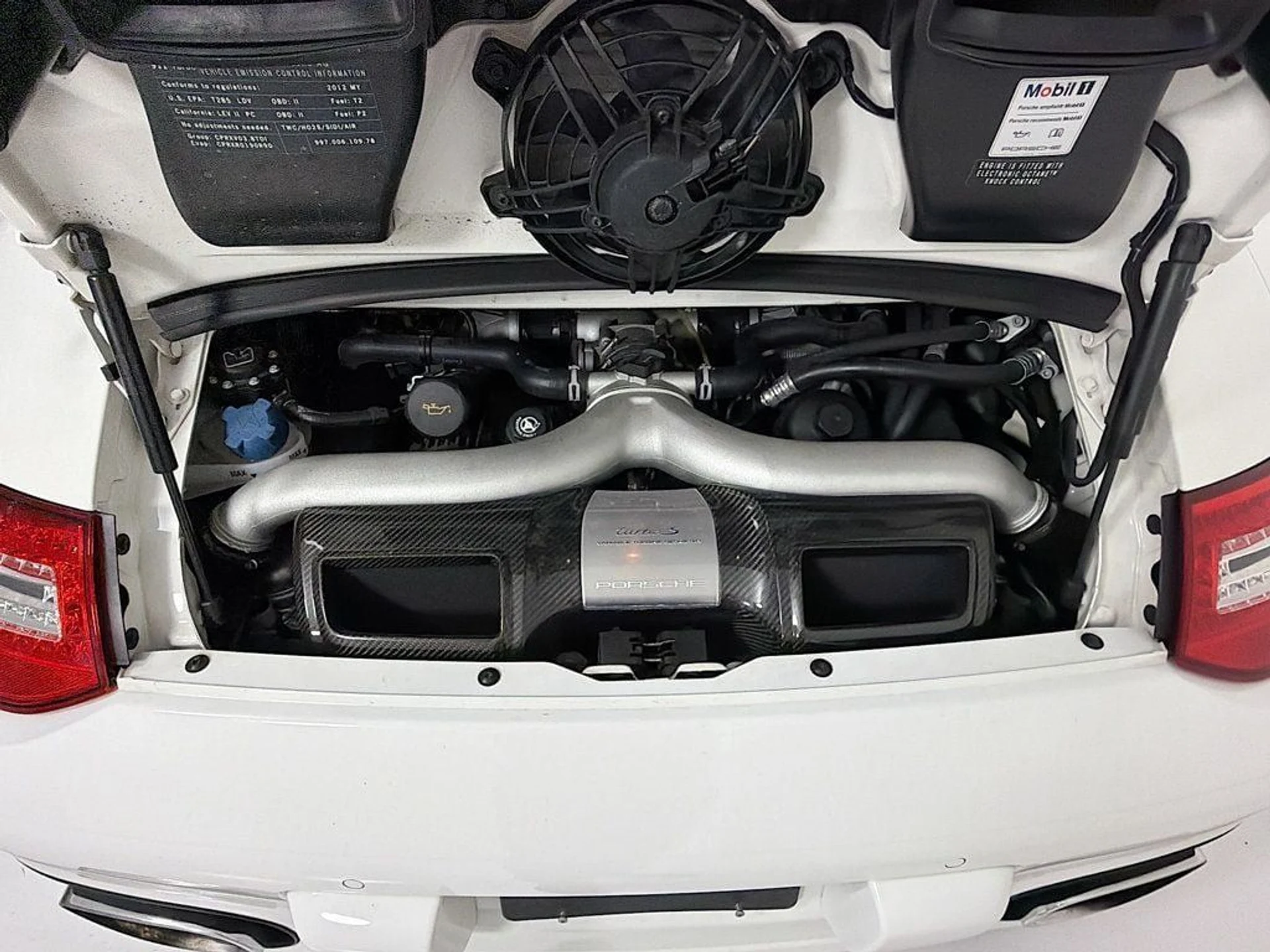 mph025_1087398004_a8b0b809ede0236319034c1e0e6f9589_609610e112