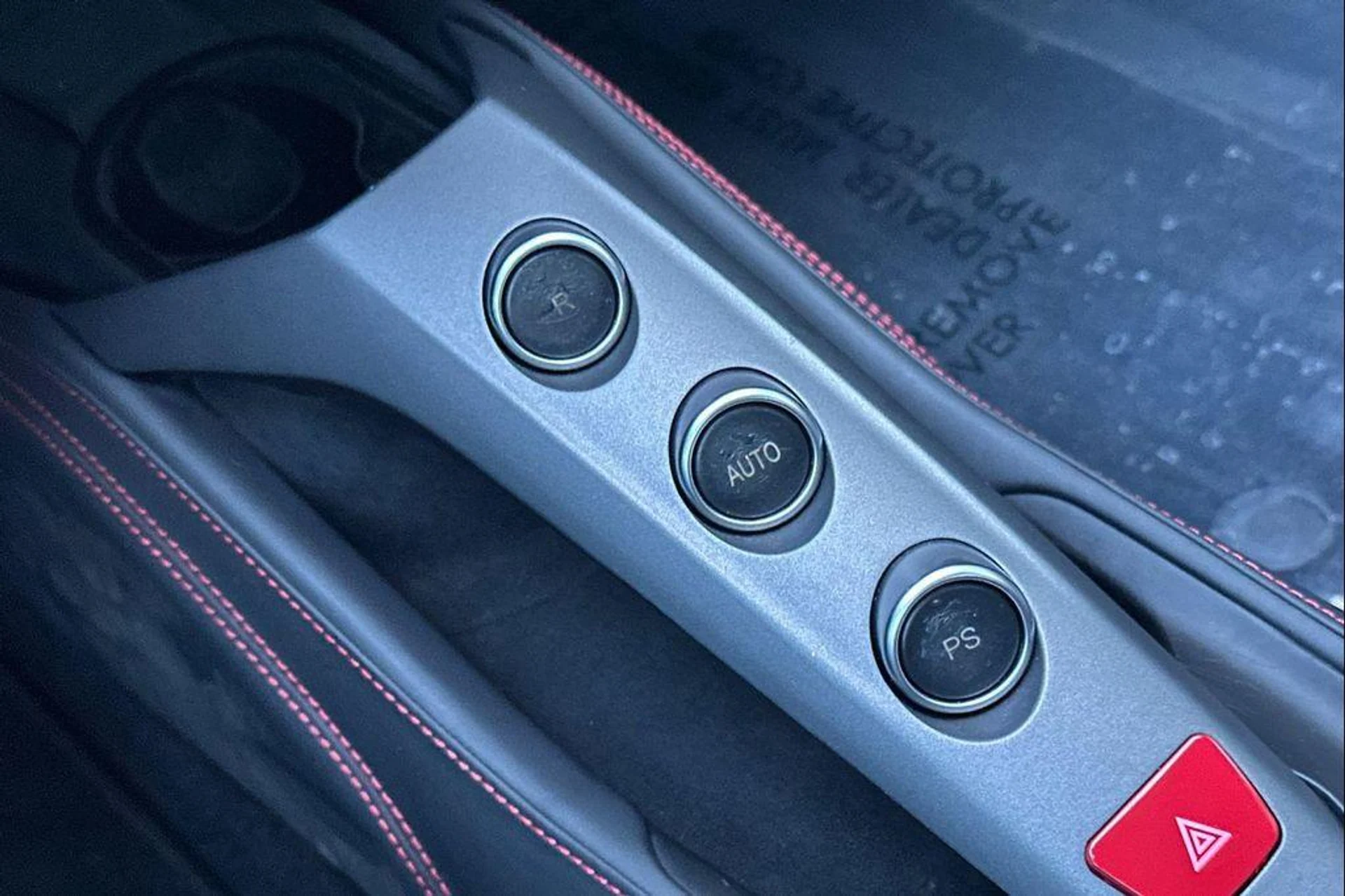 mph025_1088438896_gd6_SEAAMX_Tqedi_M_Nsl_Gb5t919_CY_4d17c90d76