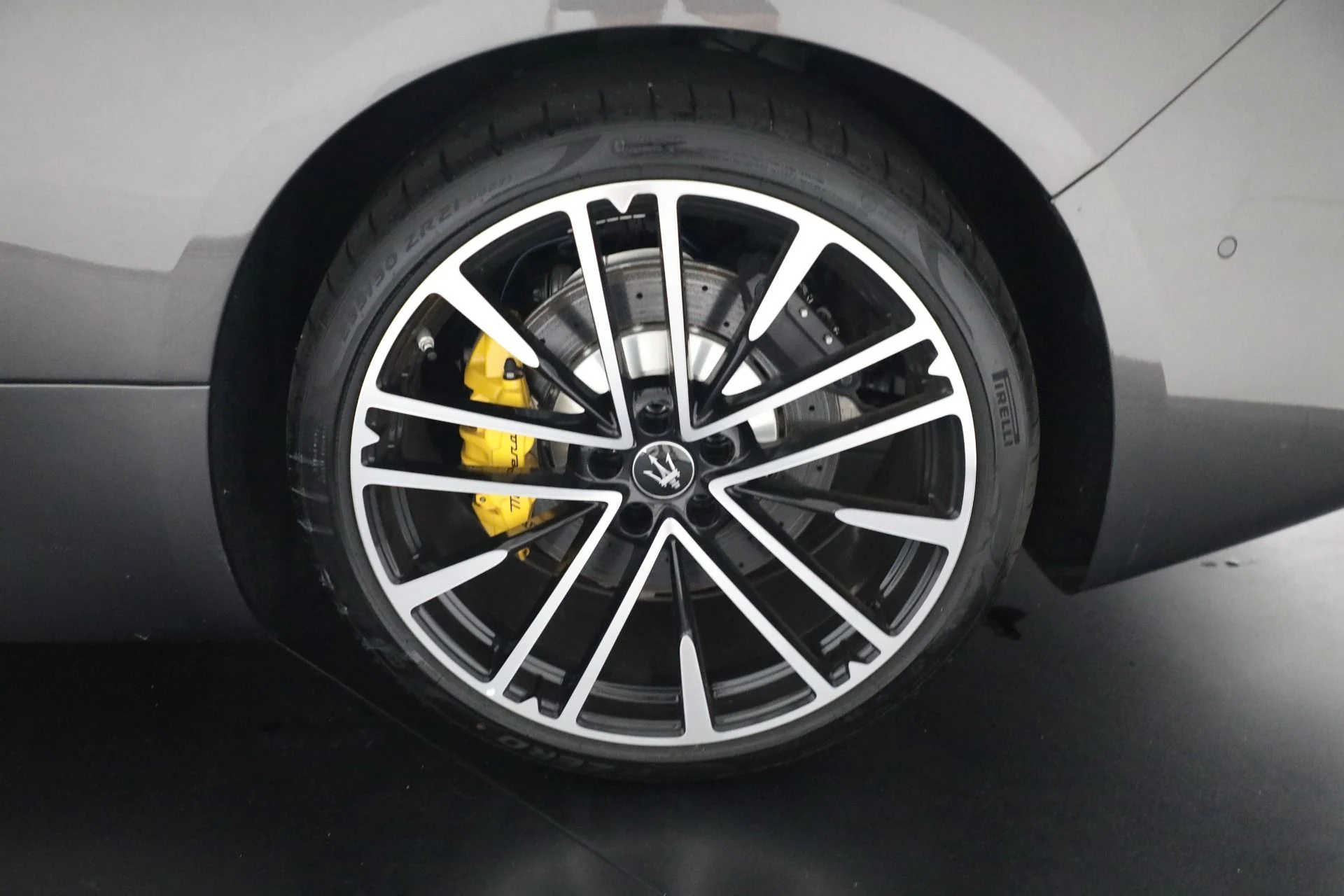 mph025_1089634877_Used_2024_Maserati_Gran_Turismo_Modena_1783952207_93f0ca29ed