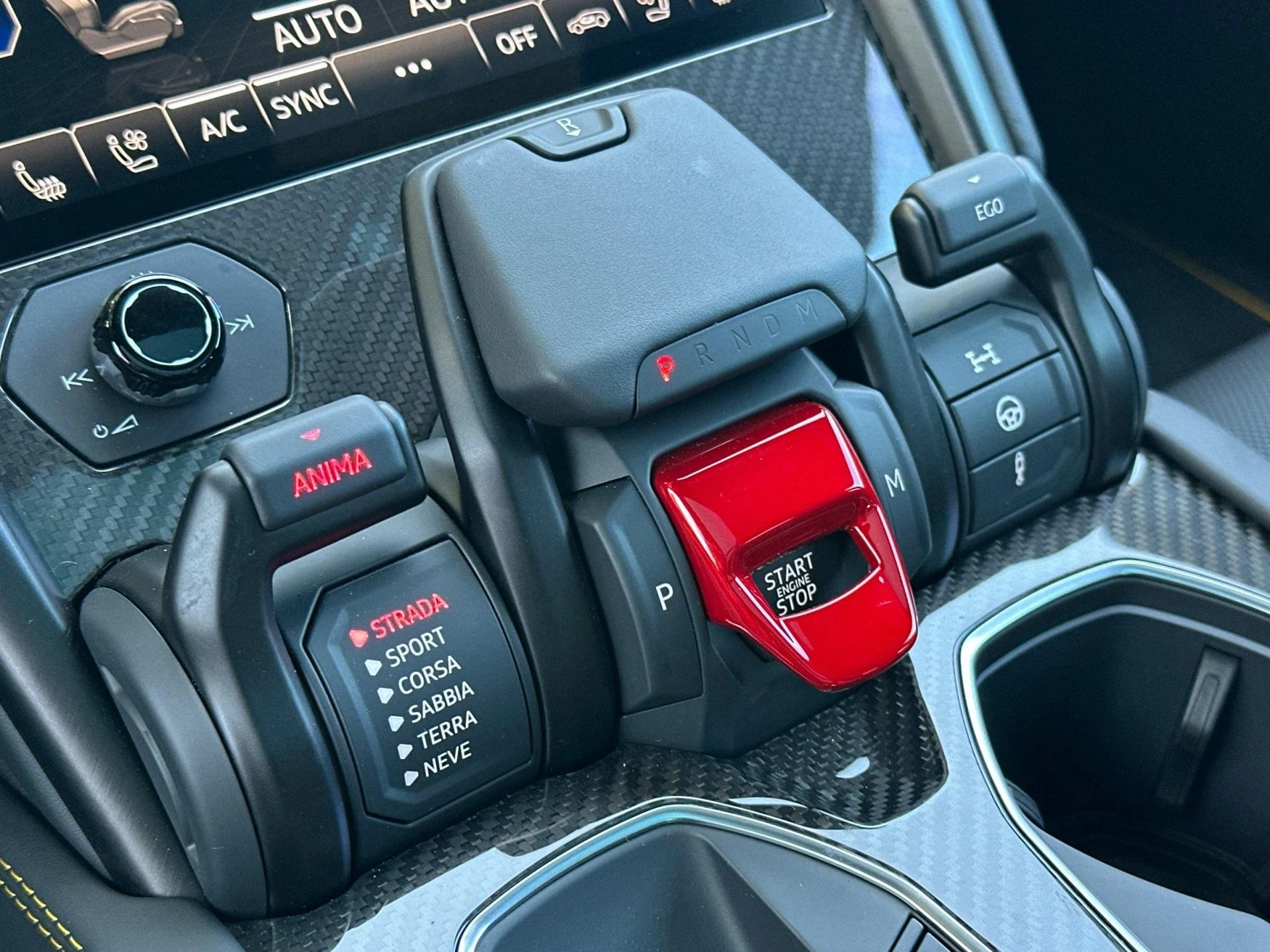mph025_1091288800_New_2024_Lamborghini_Urus_S_1747424142_31d7856edc