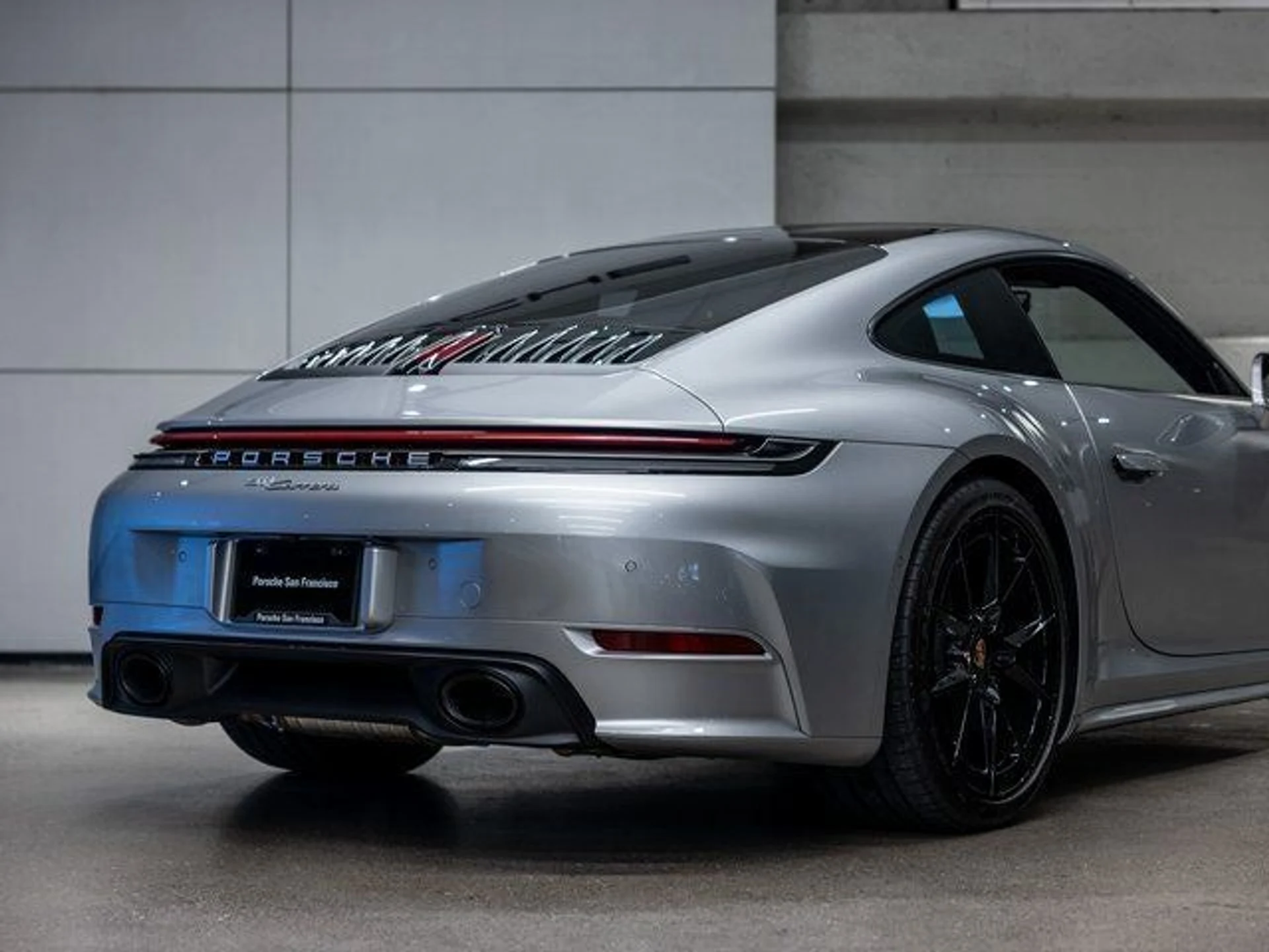 mph025_1095517111_26_e89de3152f