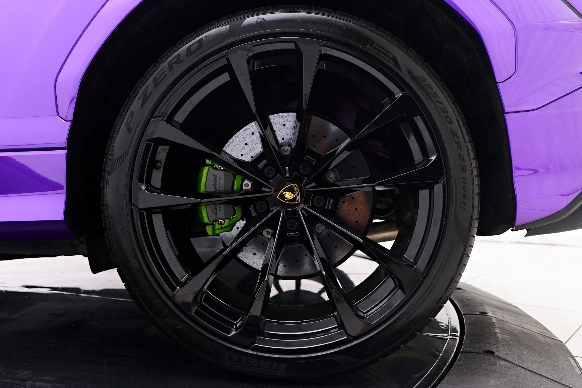 mph025_1107907561_Used_2024_Lamborghini_Urus_S_1753236168_ac1c70e97b