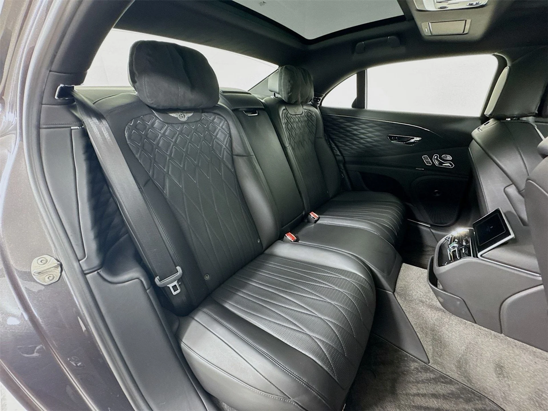 mph025_110931401_5a620d0564293d0fb4079d1c9fb11aacx_5fb19d0cbc