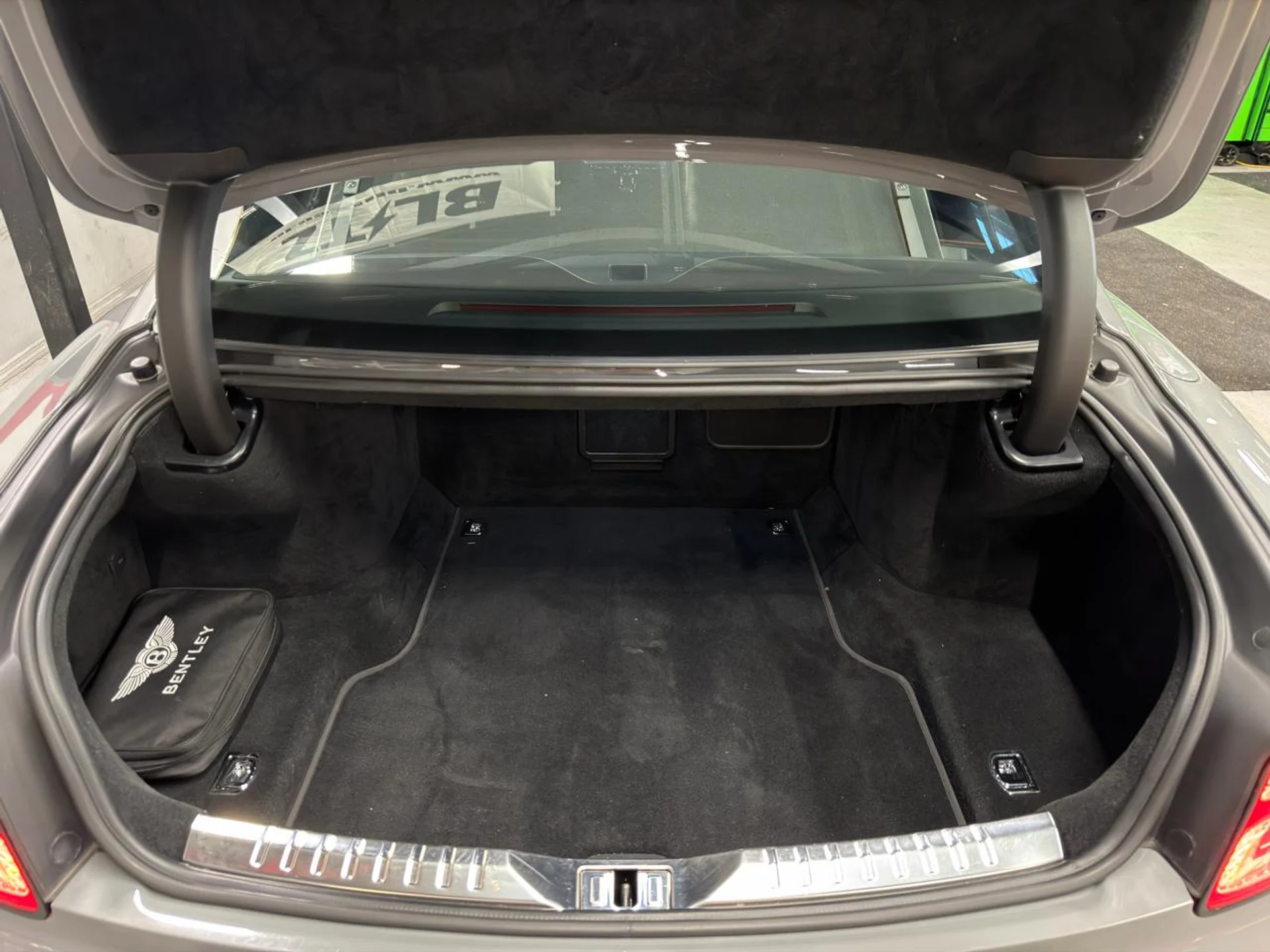 mph025_1113067954_639076386232475615_4b2ada4d30