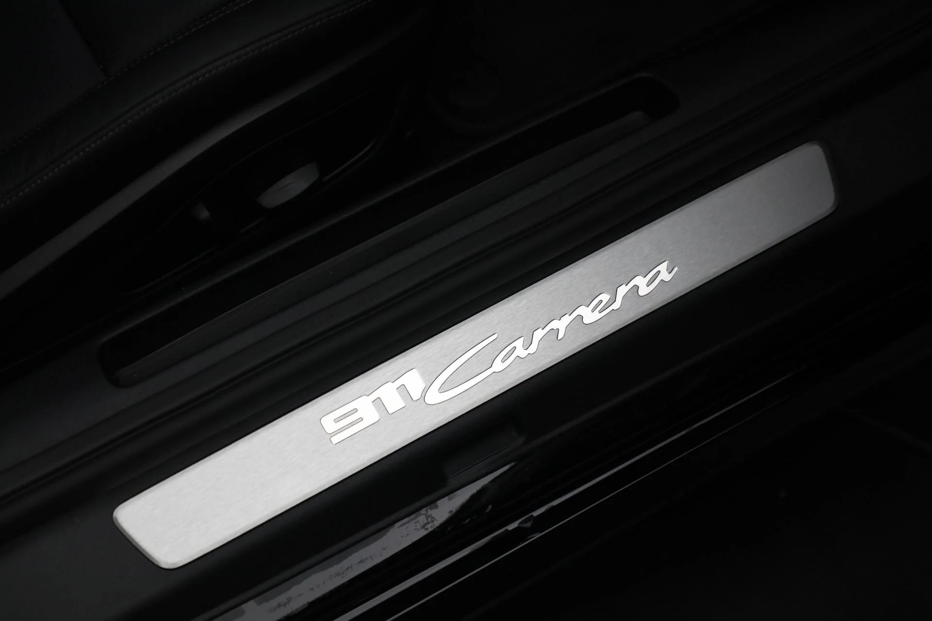 mph025_1117817317_Used_2025_Porsche_911_Carrera_1776712574_cf528d9881