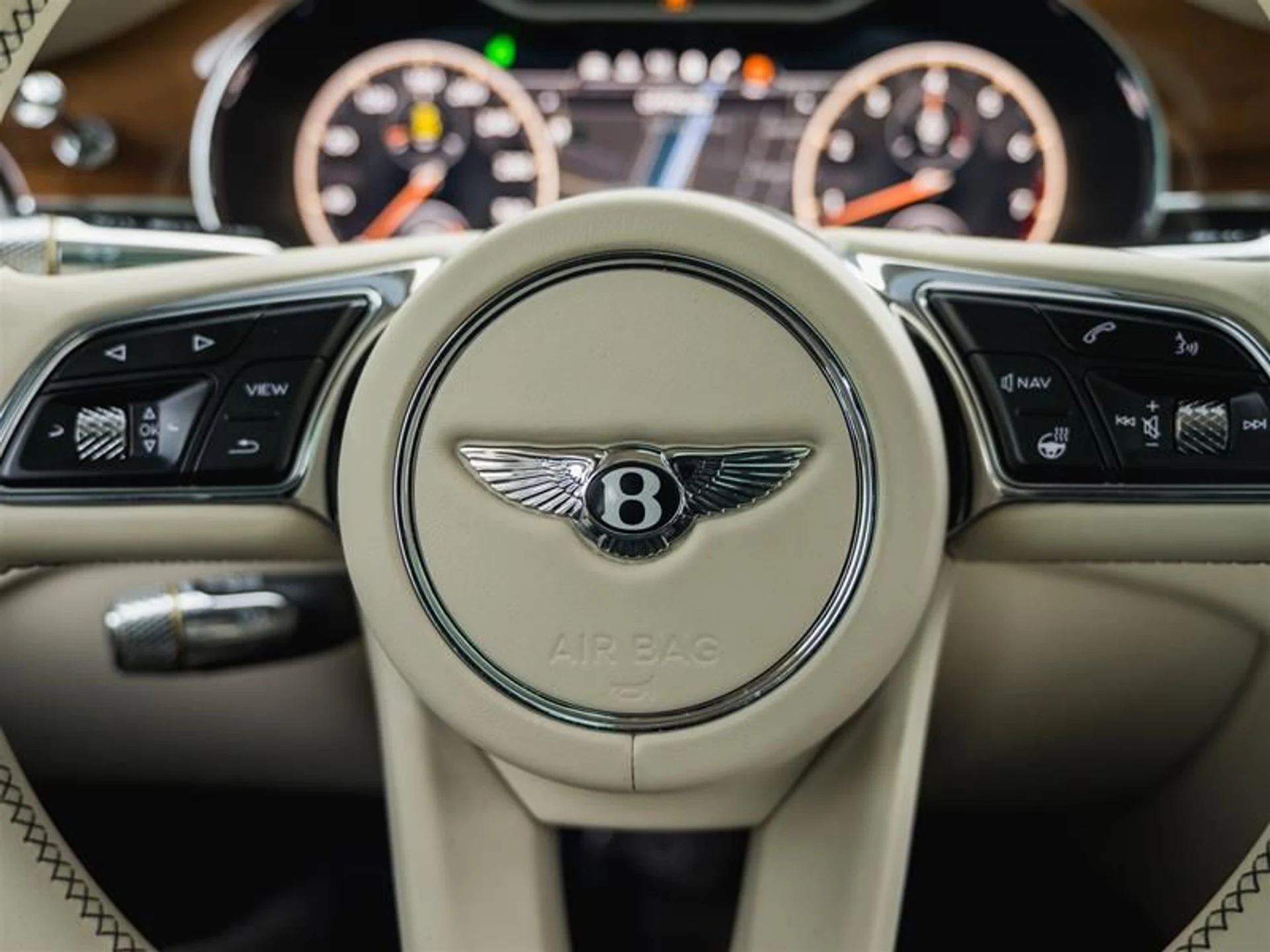 mph025_1117965563_i4qp1ric_8d45f3f062