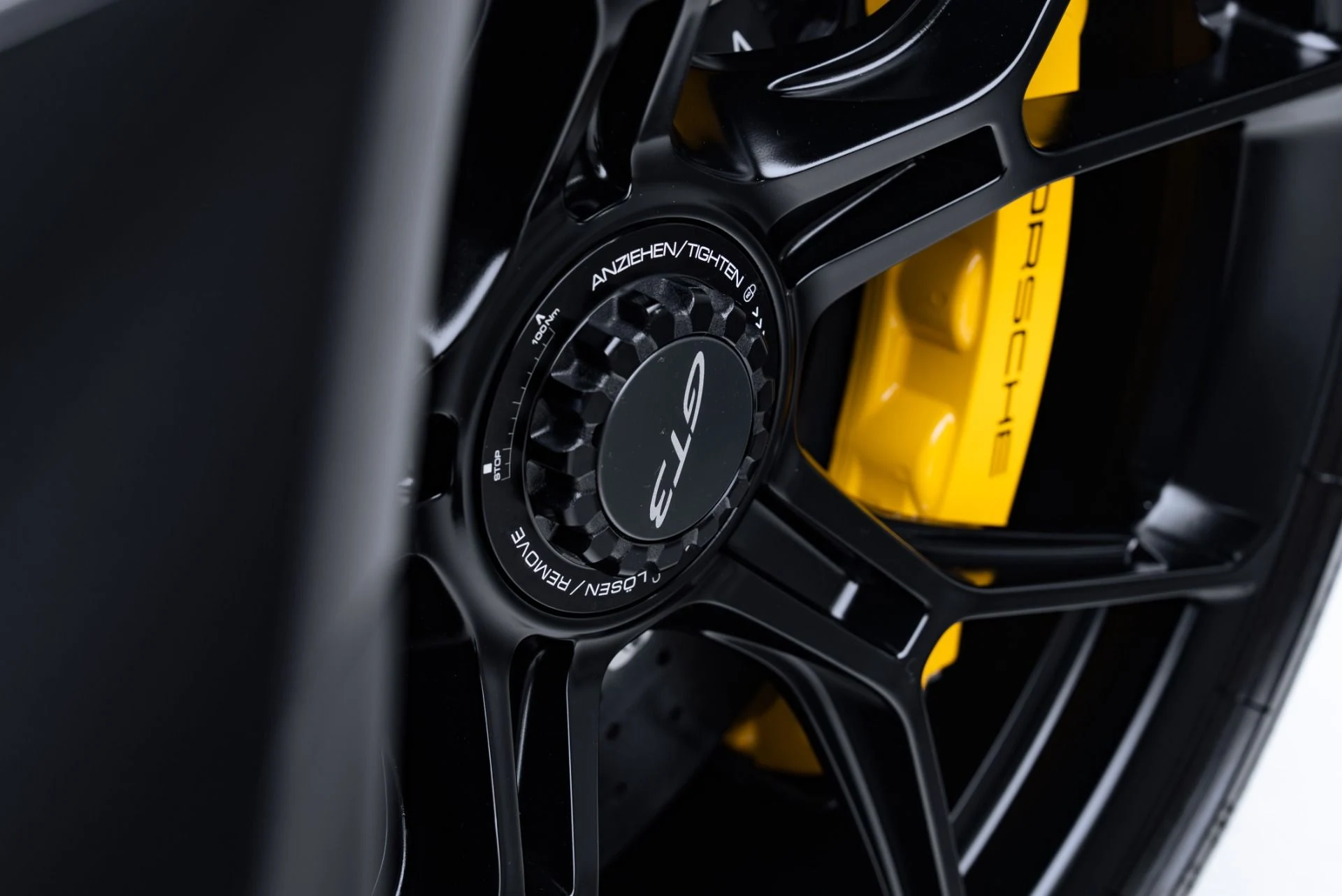 mph025_1118040585_Used_2022_Porsche_911_GT_3_1773417963_41d979dca4