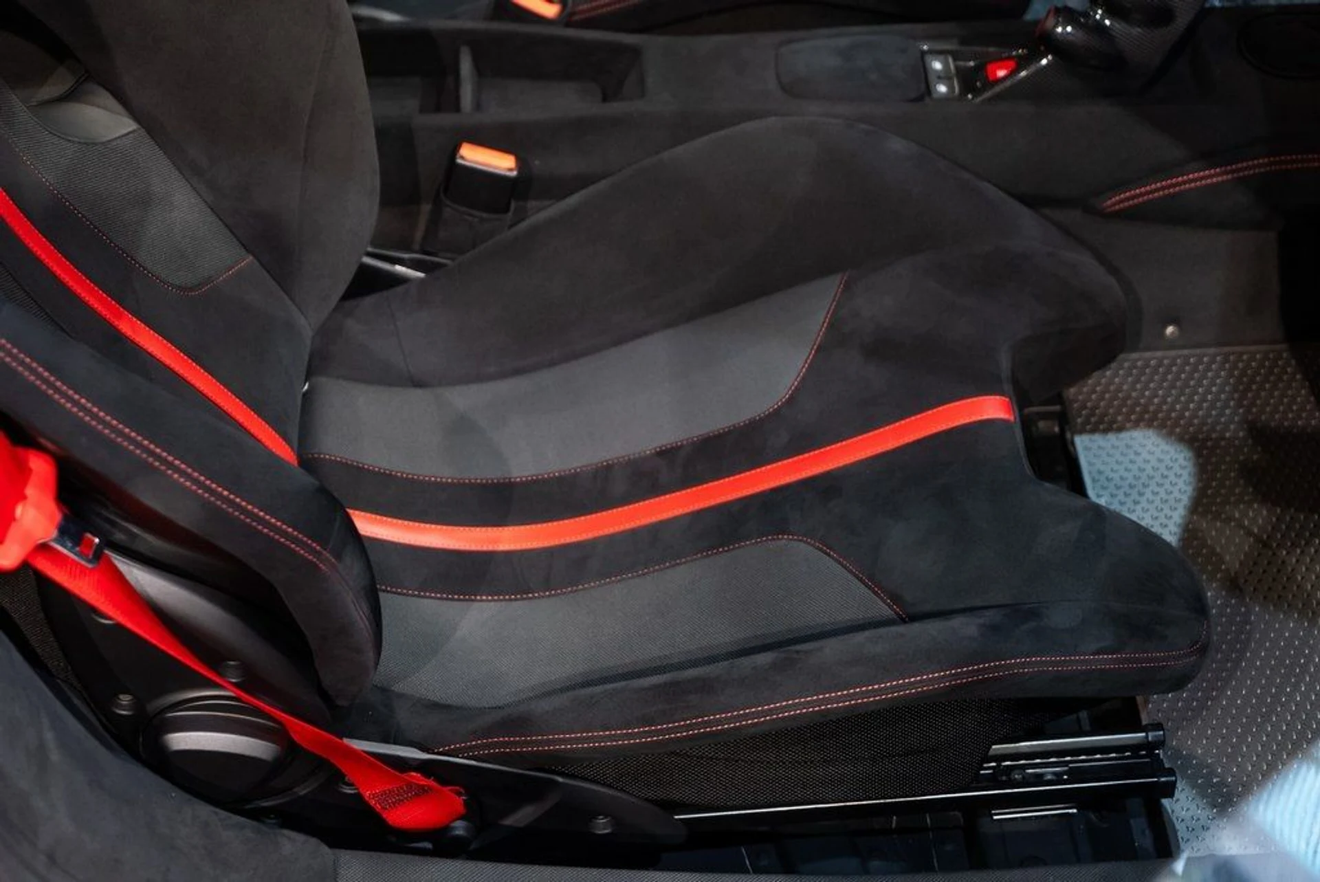 mph025_1120473060_3e044b57709fbbc7234f08f976895868_98692d81ca