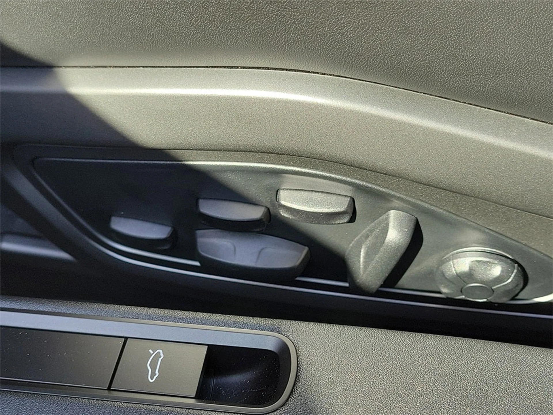 mph025_1123051997_26_06d3735044