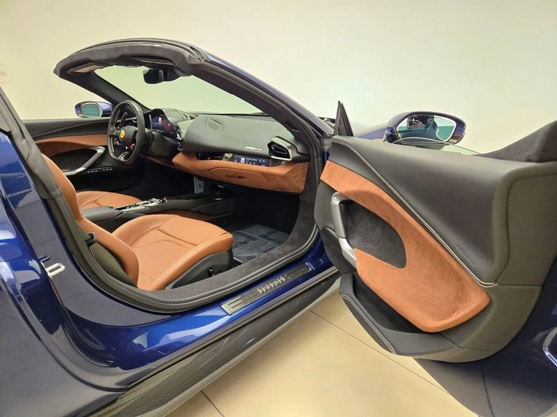 mph025_1123799994_Used_2024_Ferrari_296_GTS_1771612356_41454b0d9d