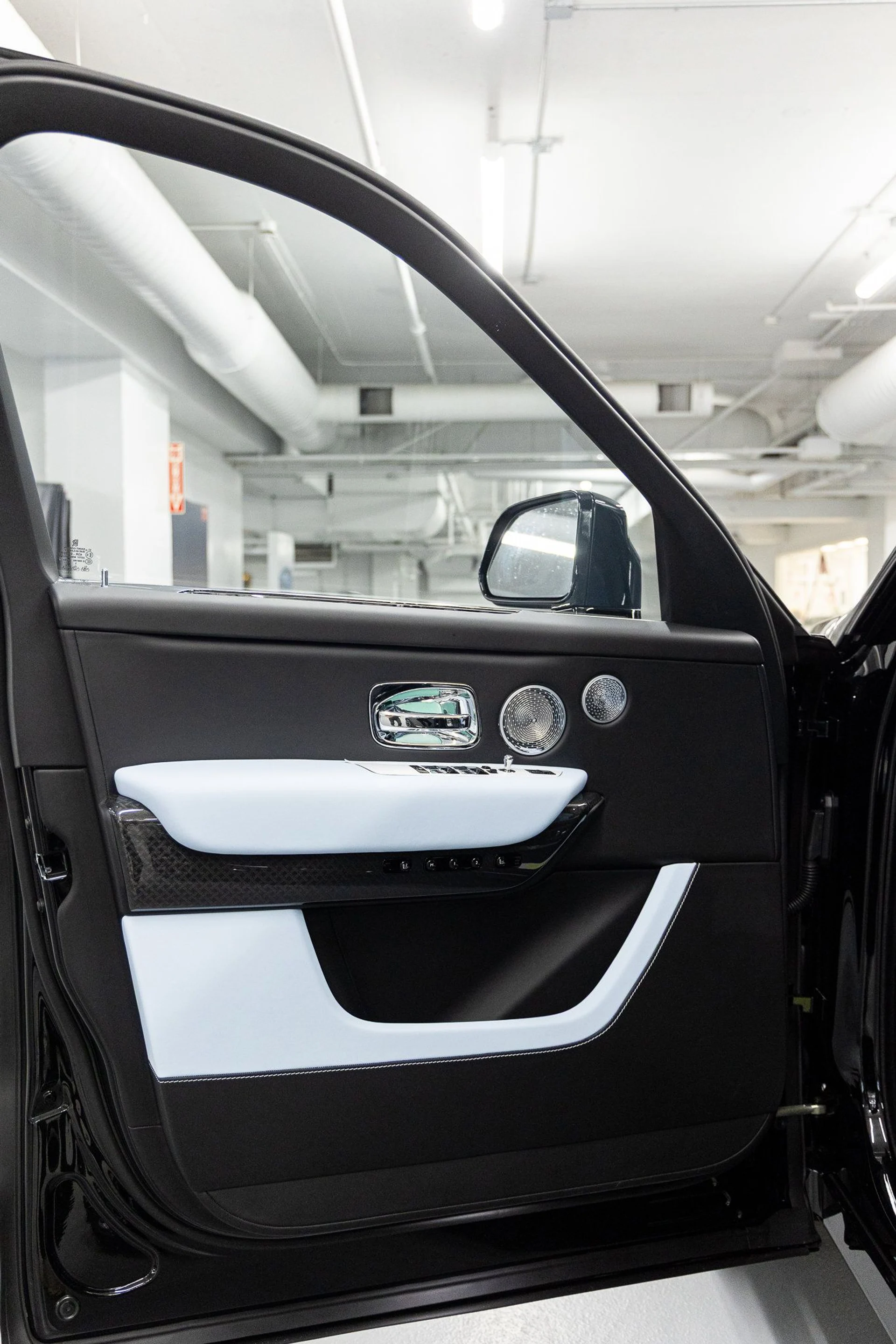 mph025_1125147574_8de67043a210a9a70a517a2eb15f5f55x_28561361b7