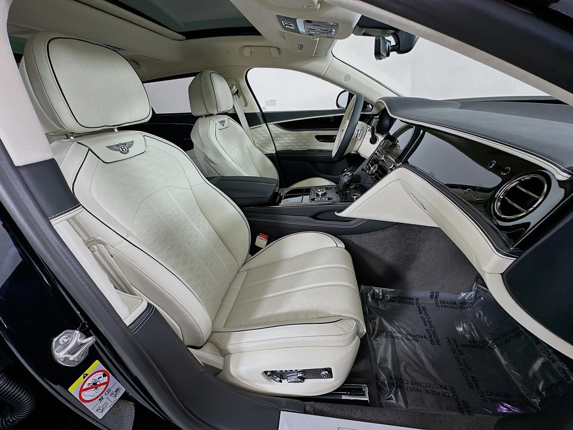 mph025_1136036983_26_6b4a73c347