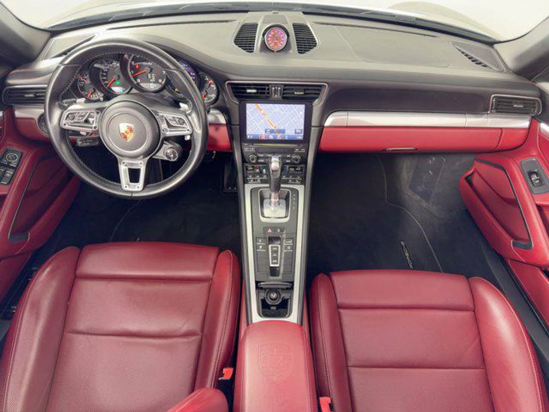 mph025_1147264573_AM_80_z8s4_OMH_Xq_F_Mo_Tk_Hr_L_Ytrfs_237e886921