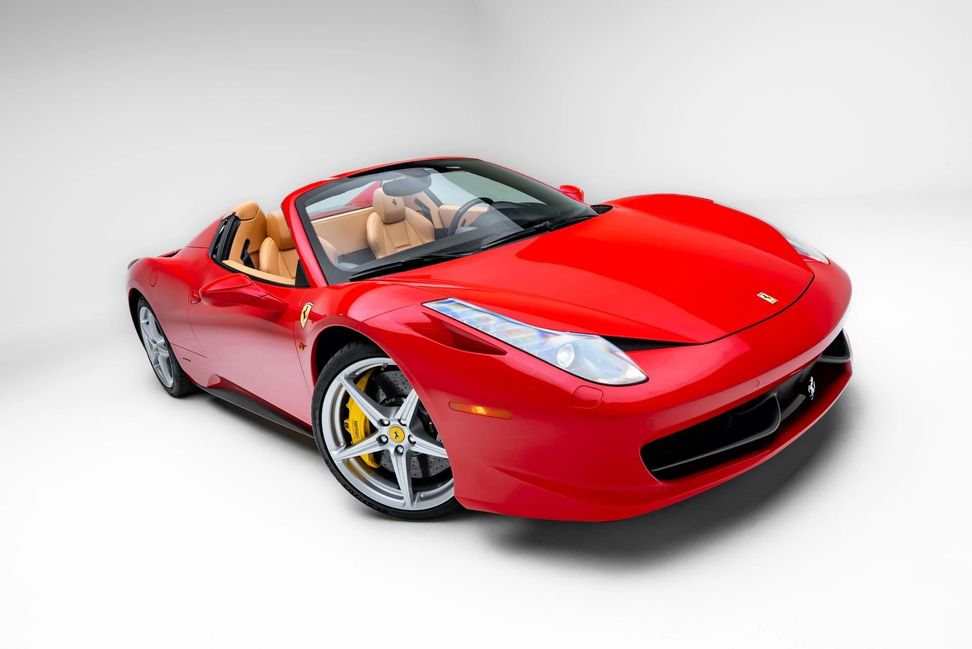 mph025_1147340662_Used_2014_Ferrari_458_Spider_1778539625_63dbc6f133