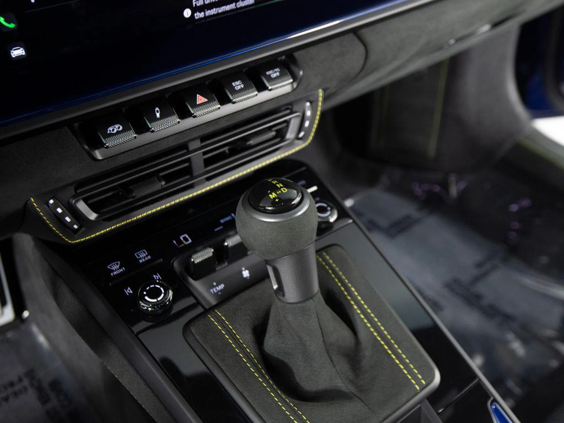 mph025_1147983058_S39_Q4_T963j7u4cc_Qt4_Kcek_A_Bs_U_9f5ff26f95