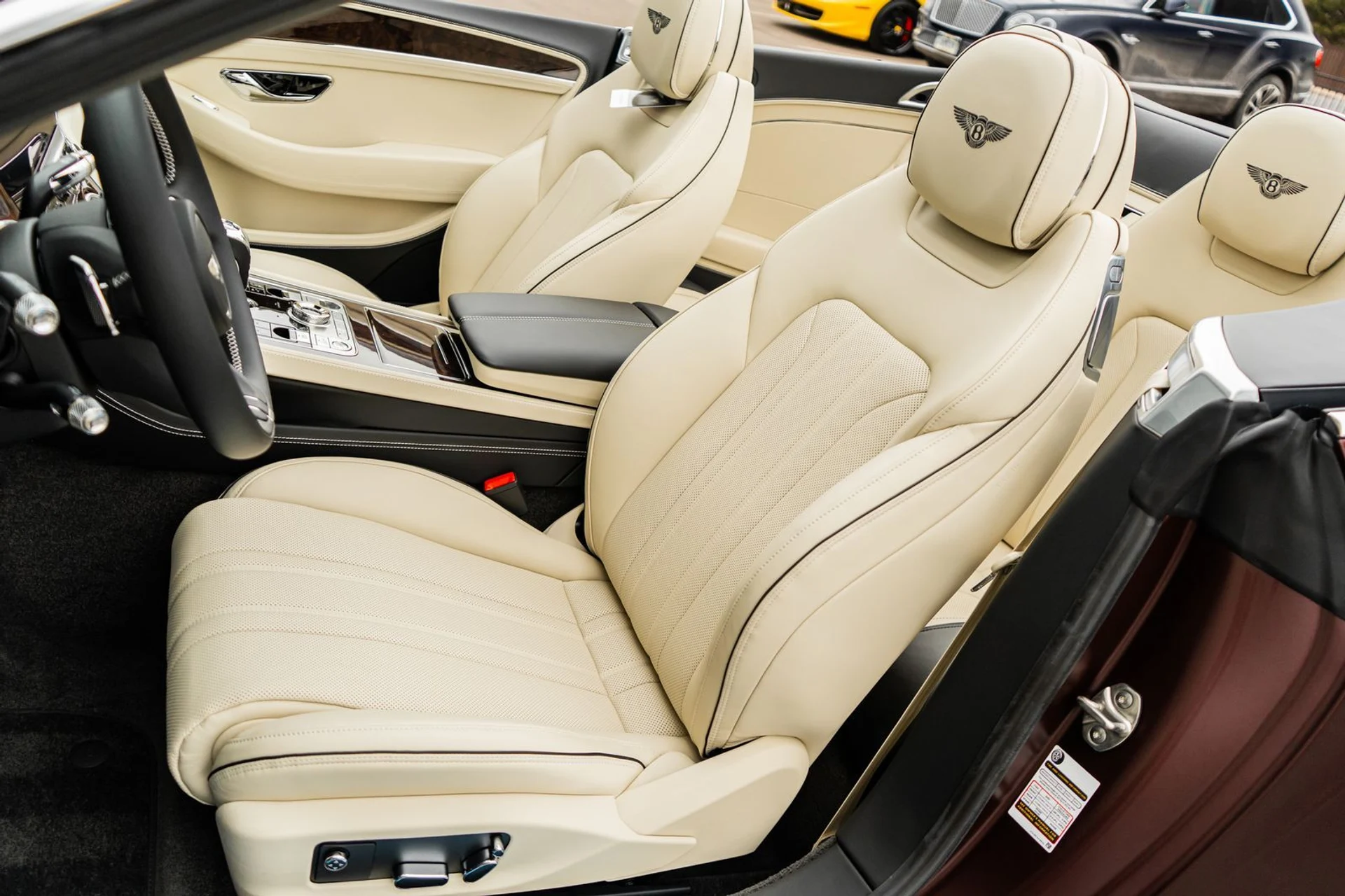 mph025_1150412493_dcb6bc35_d3d5_4330_a154_b5b3dd8a374d_8076876ed6