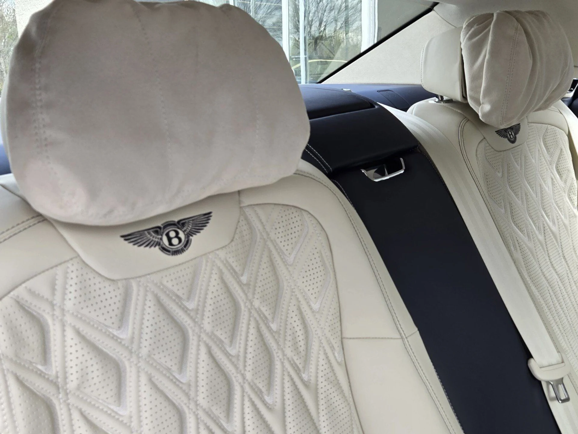 mph025_1151545613_97d0e260f660aab83c66093402b565f6x_655fd05429