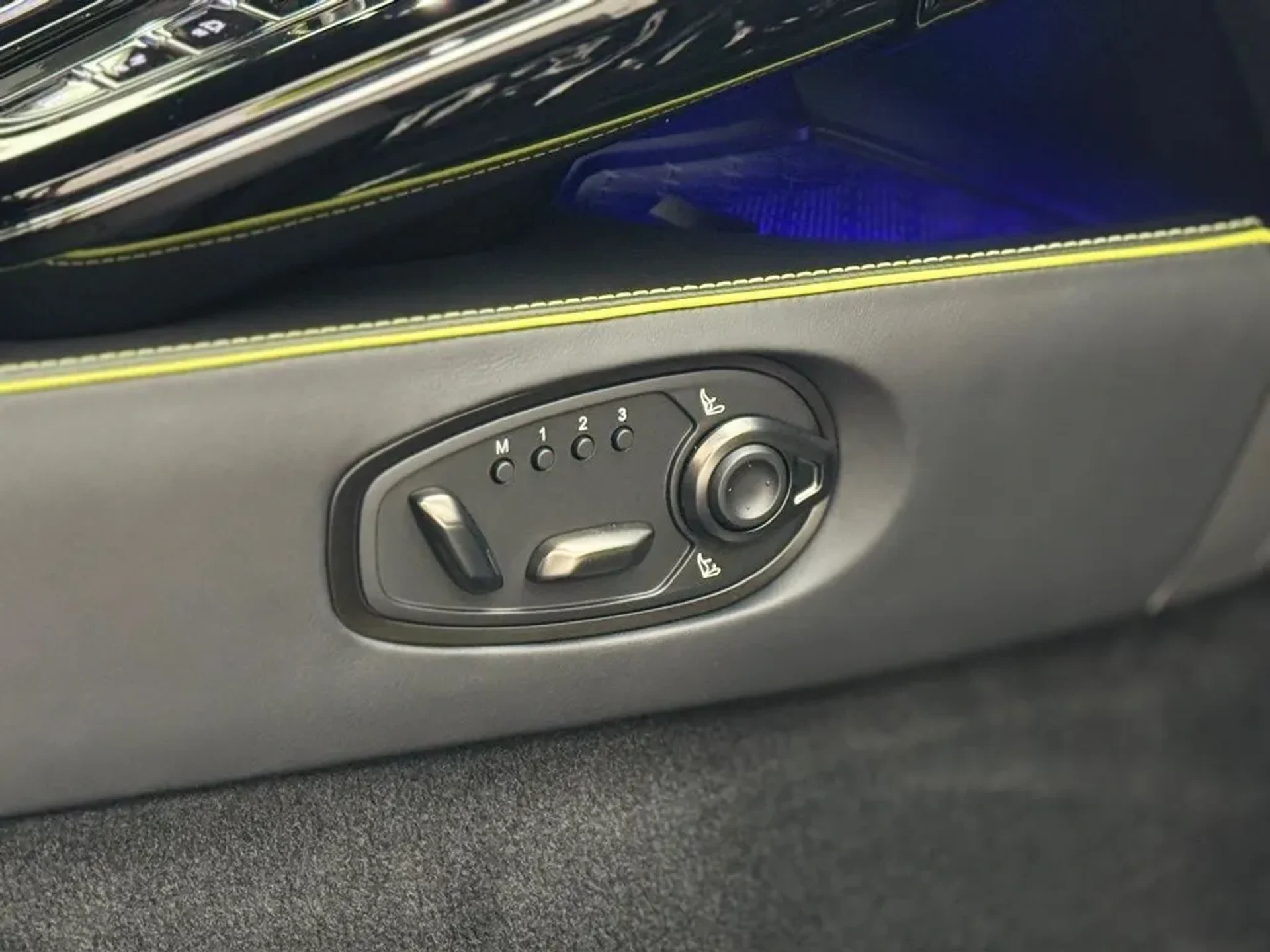 mph025_1155508362_cc0dewnm4uuuegt335zt9s4j0uo9_2f6f82c8b2