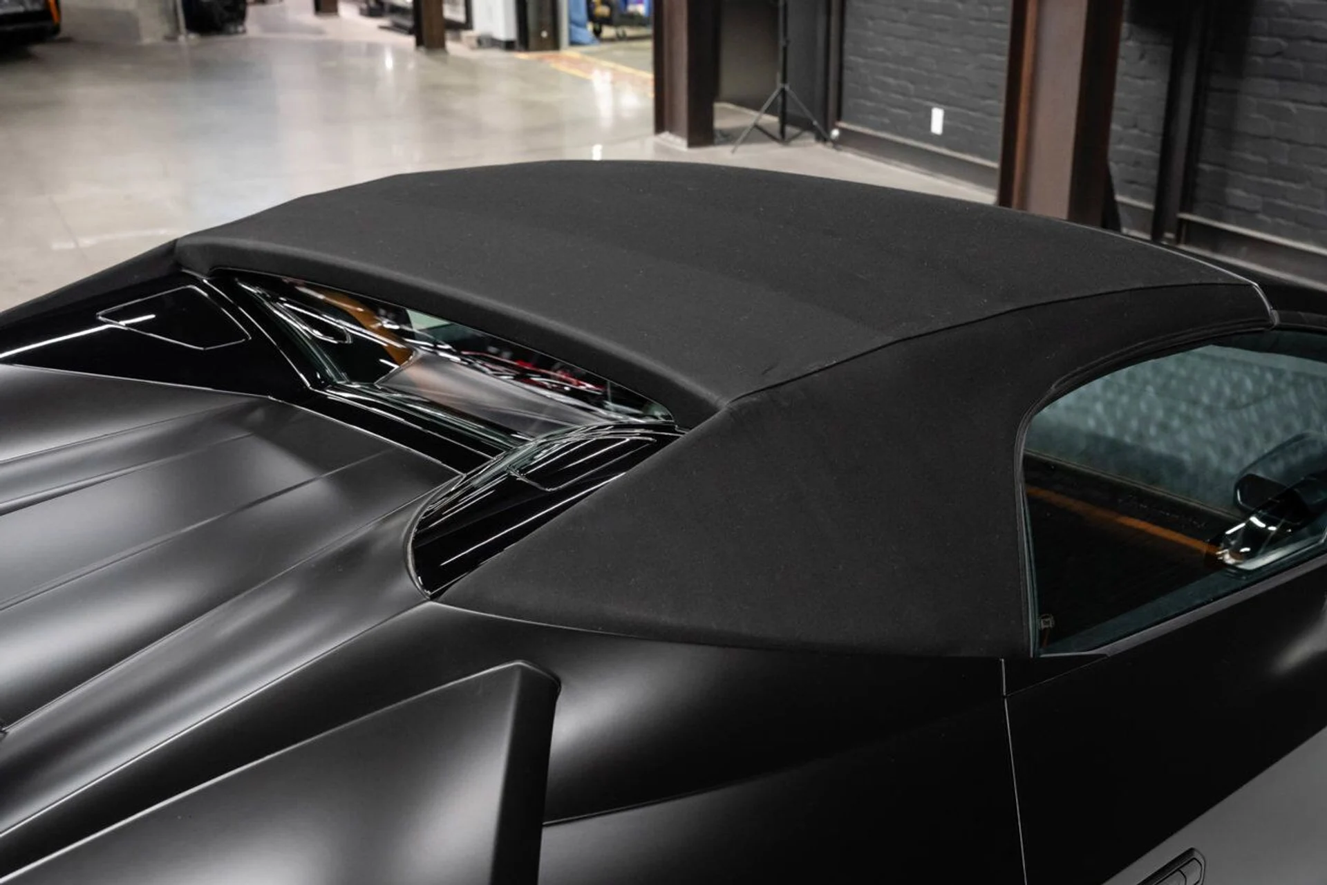 mph025_1156023218_lamborghini_huracan_2016_3da050ca62