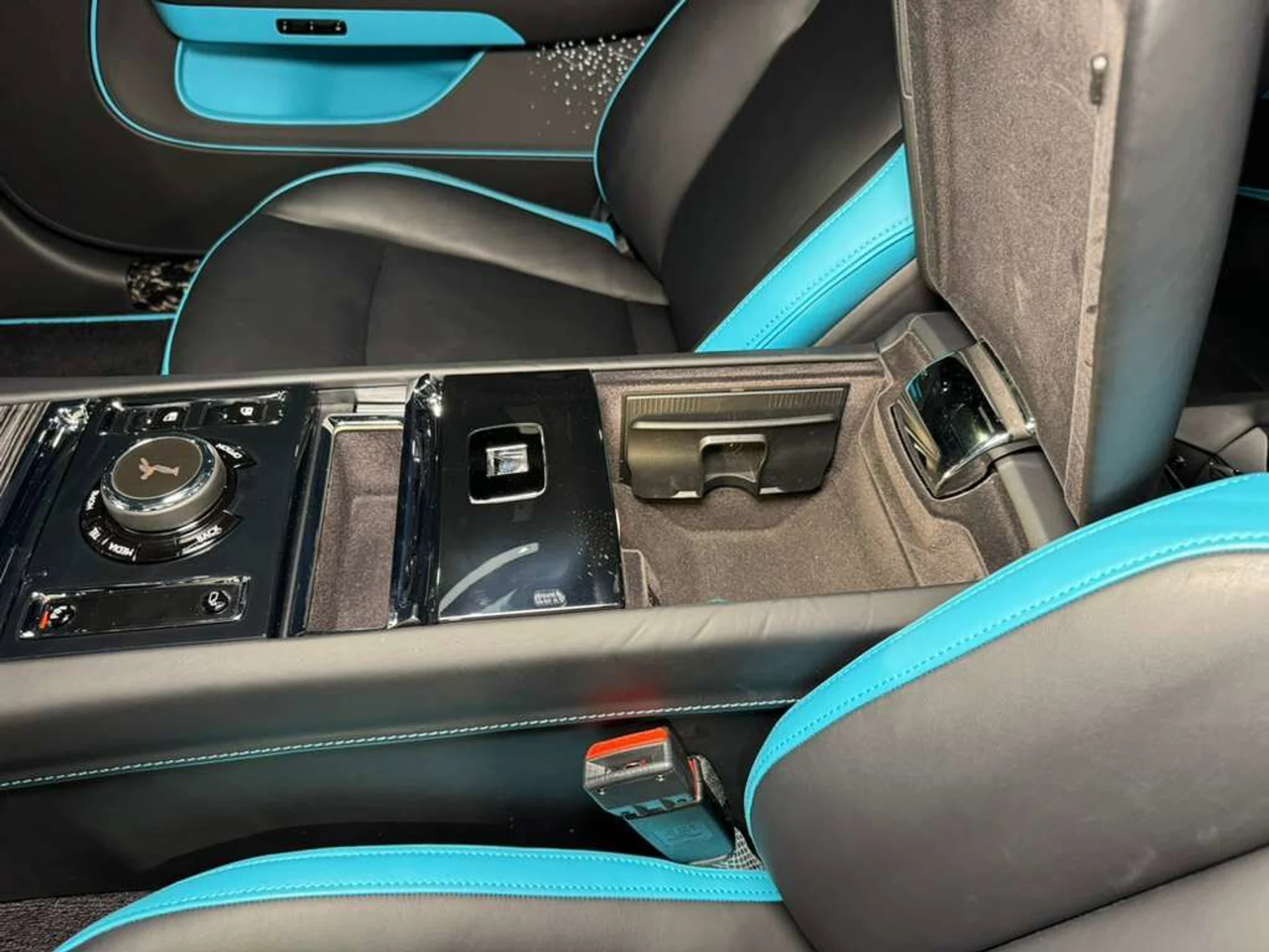 mph025_1157588562_d9a28e4859fb38c7ab90167d138a6ad2_8cba6d183e