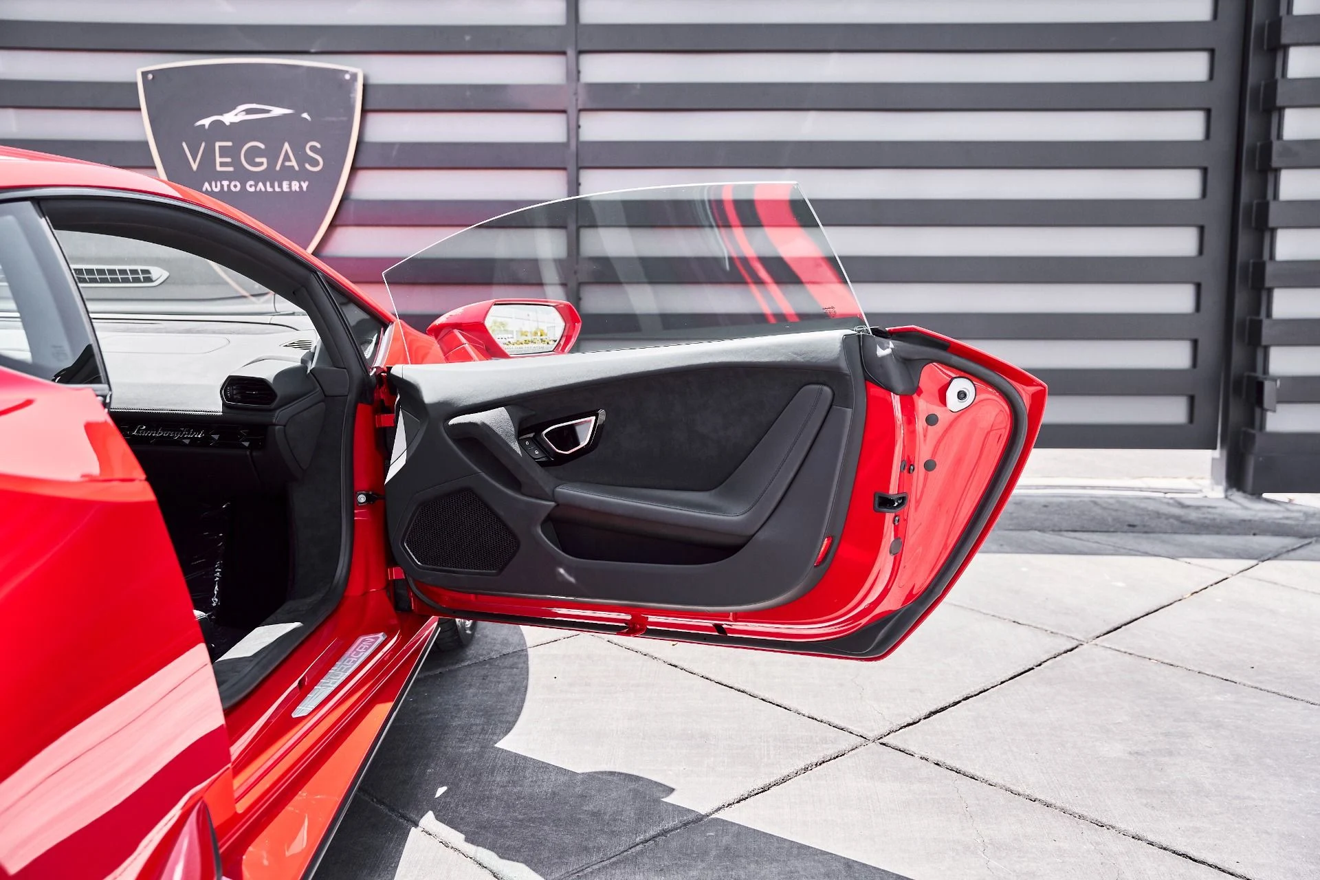 mph025_1161660189_Used_2023_Lamborghini_Huracan_Tecnica_1780102861_12f2d7900d