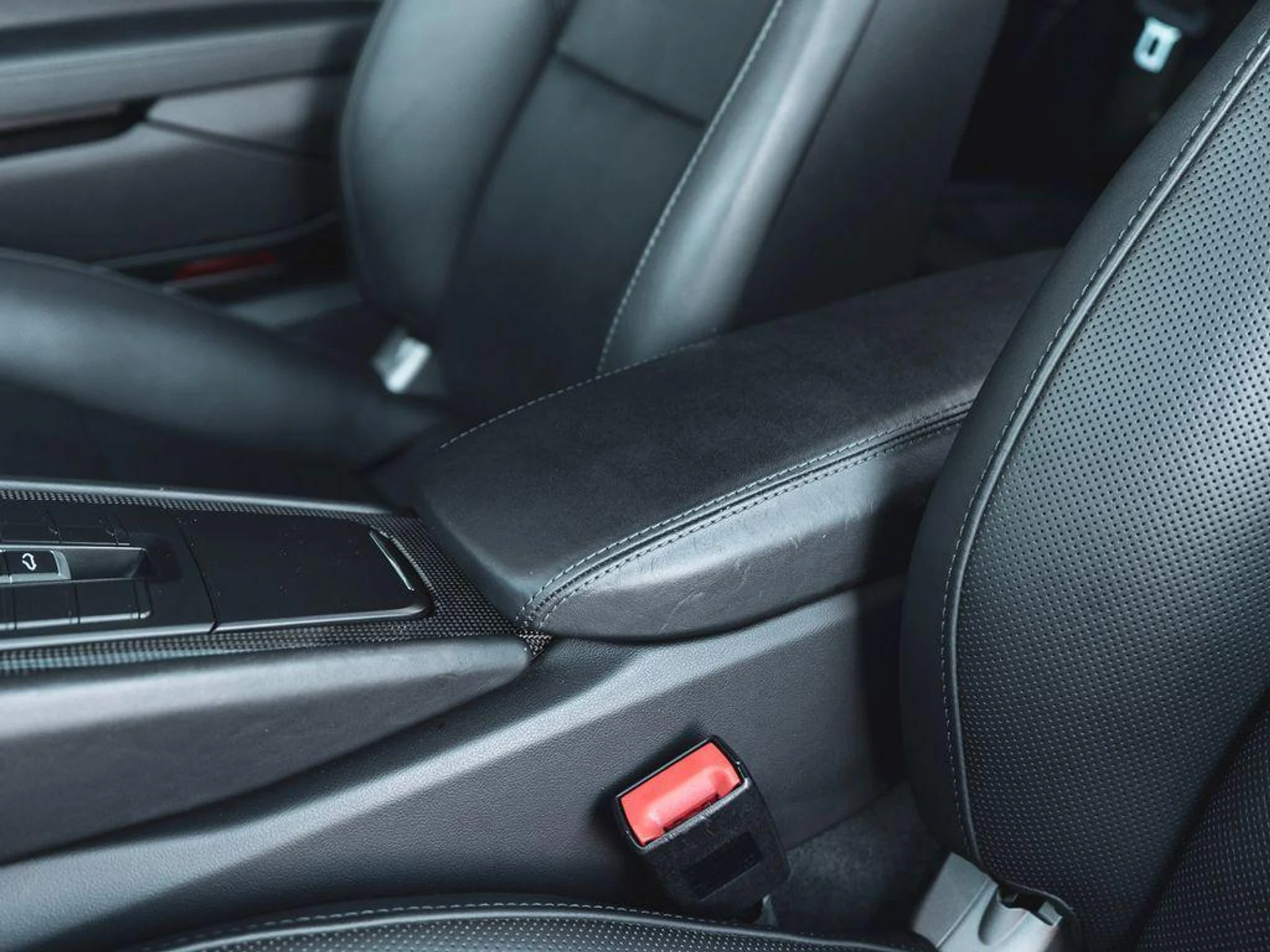 mph025_116494270_Gl_E0_UU_0p_Zcvz_BEA_Iow_Uml_J3_Cx_M_f27d237e27