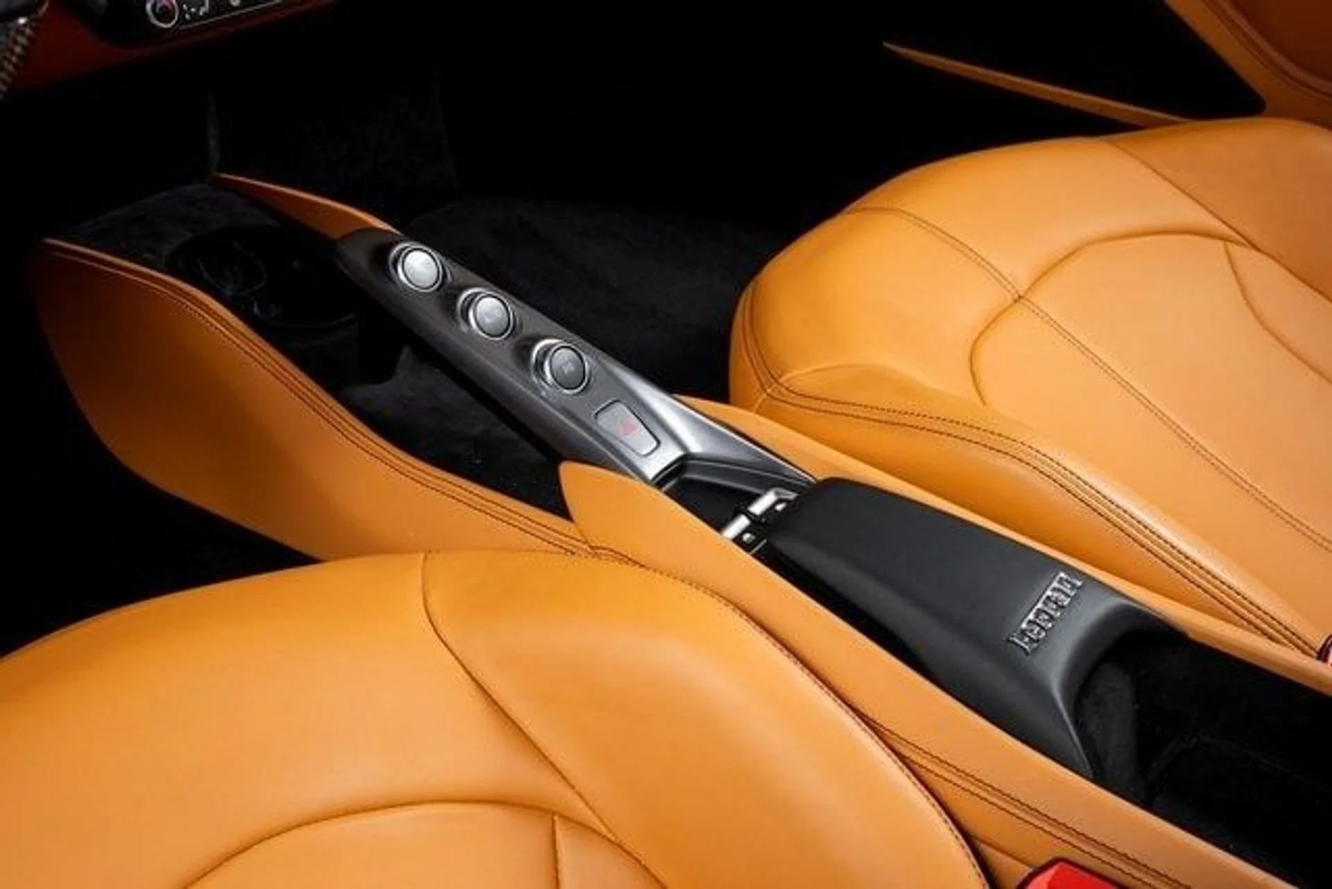 mph025_1165511321_0935aeb304ee34476ff41b8b38456f5fx_163c3b778c