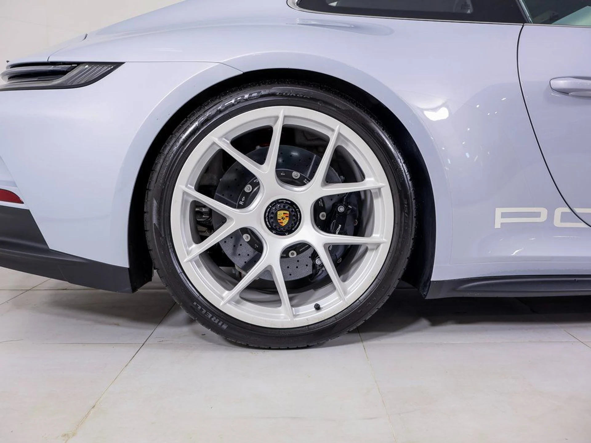 mph025_116722890_2368ea6494880663f6cbb1b80f4a1503x_e3718b4b27