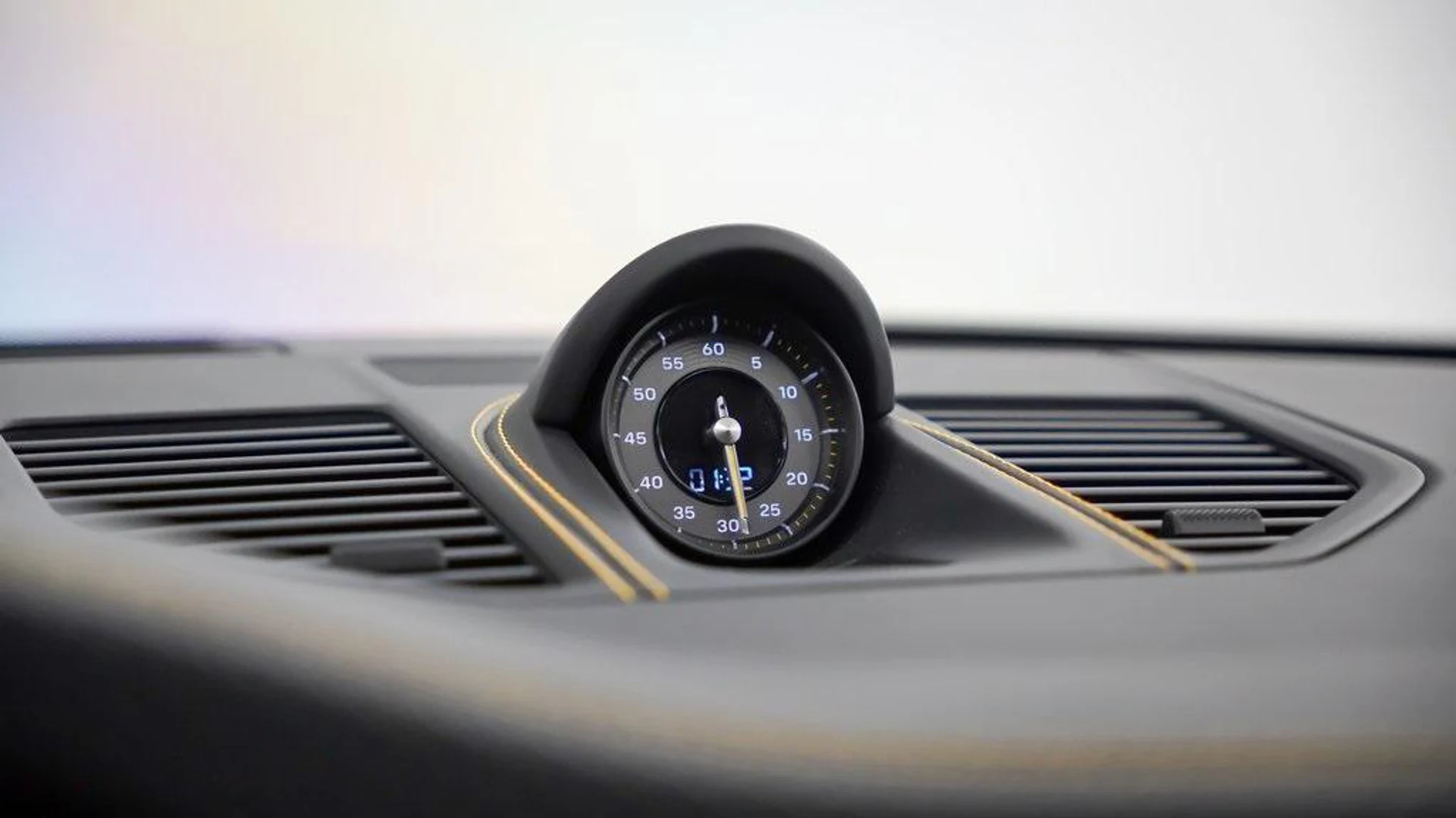 mph025_116751612_LXVV_Jc_YW_9_Cc44gn4m_FCORYT_Fw_L0_591150985b