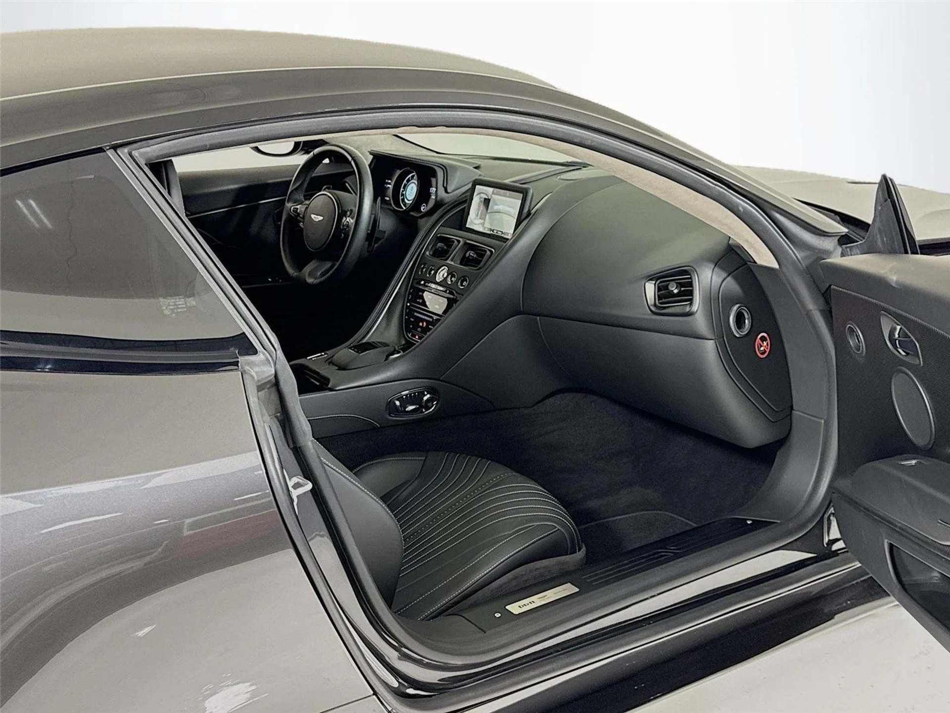 mph025_1172041584_4b260302f17cab4a29fb10922ba53056_4656d57926