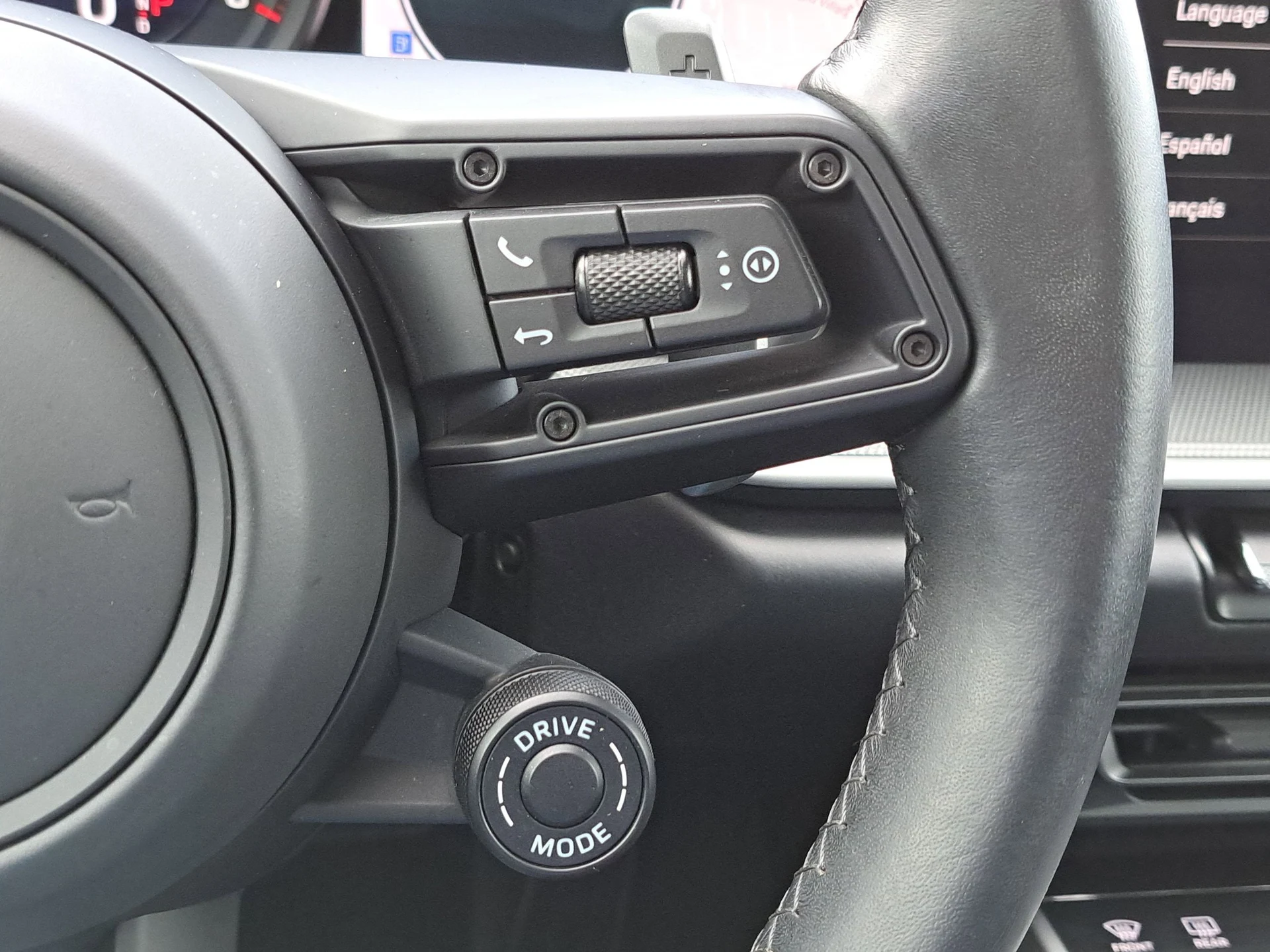 mph025_1172668735_4b844305b68bfcba0edf565f4b5c9593x_c527a7f59e