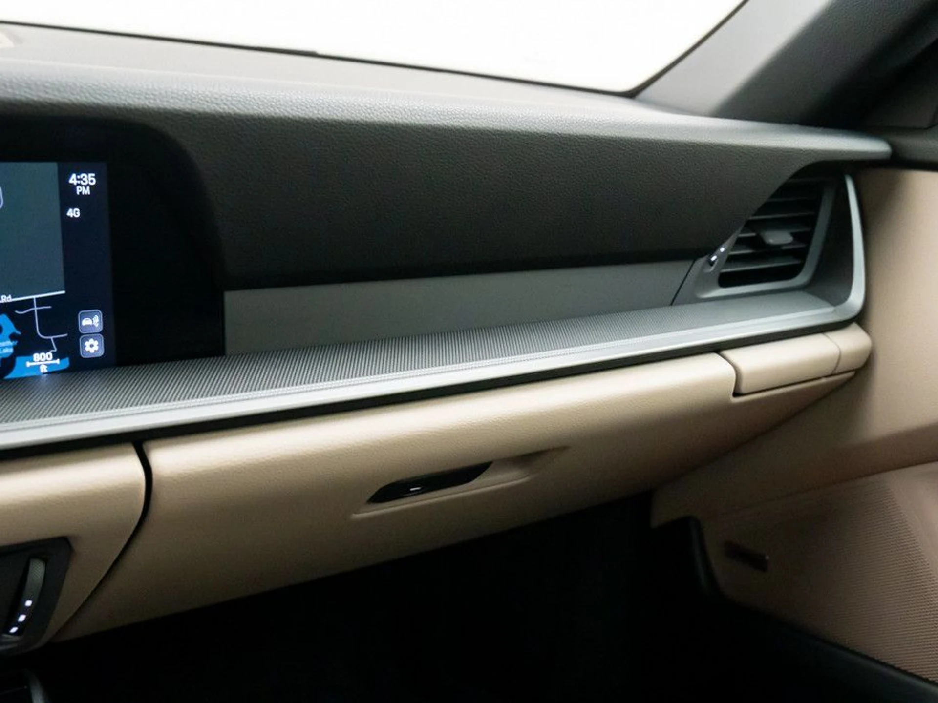 mph025_1176809729_d3c2f21926a8b3a45edf4b7651c026dex_98838db76d