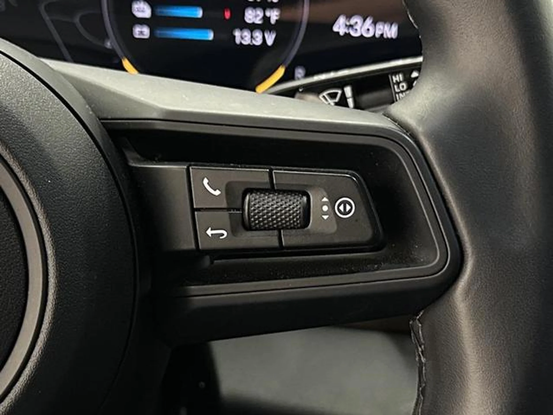 mph025_1186346668_s_Wkbbabuk_JBS_0_Axo_Ib_M_Na29_G_Too_2c686ee657