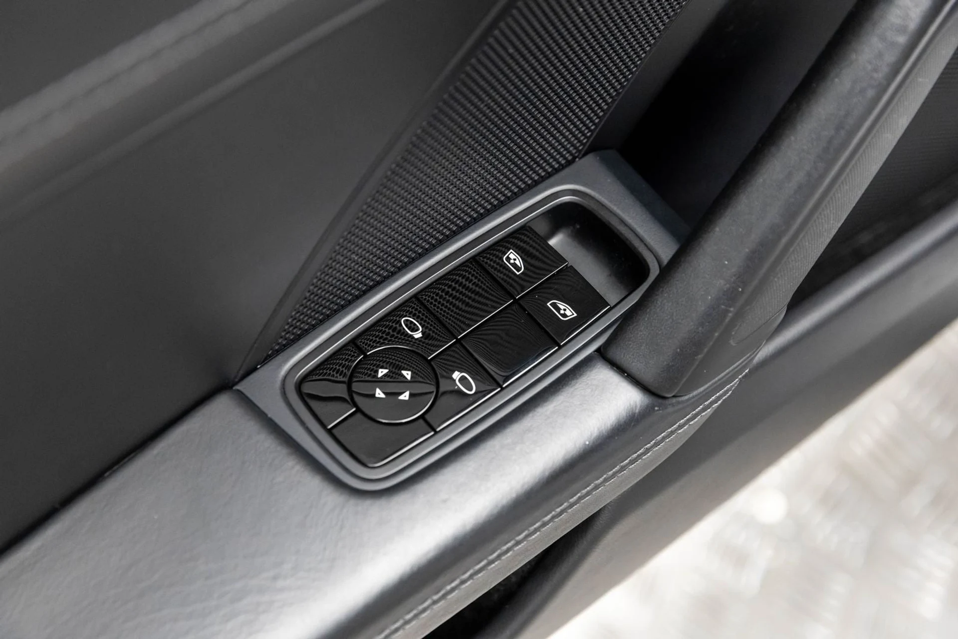 mph025_1186602686_26_c6c753c6f1