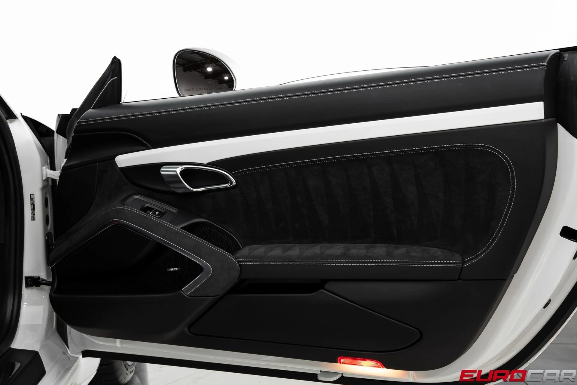 mph025_1187627396_image_26_5d40859a8d