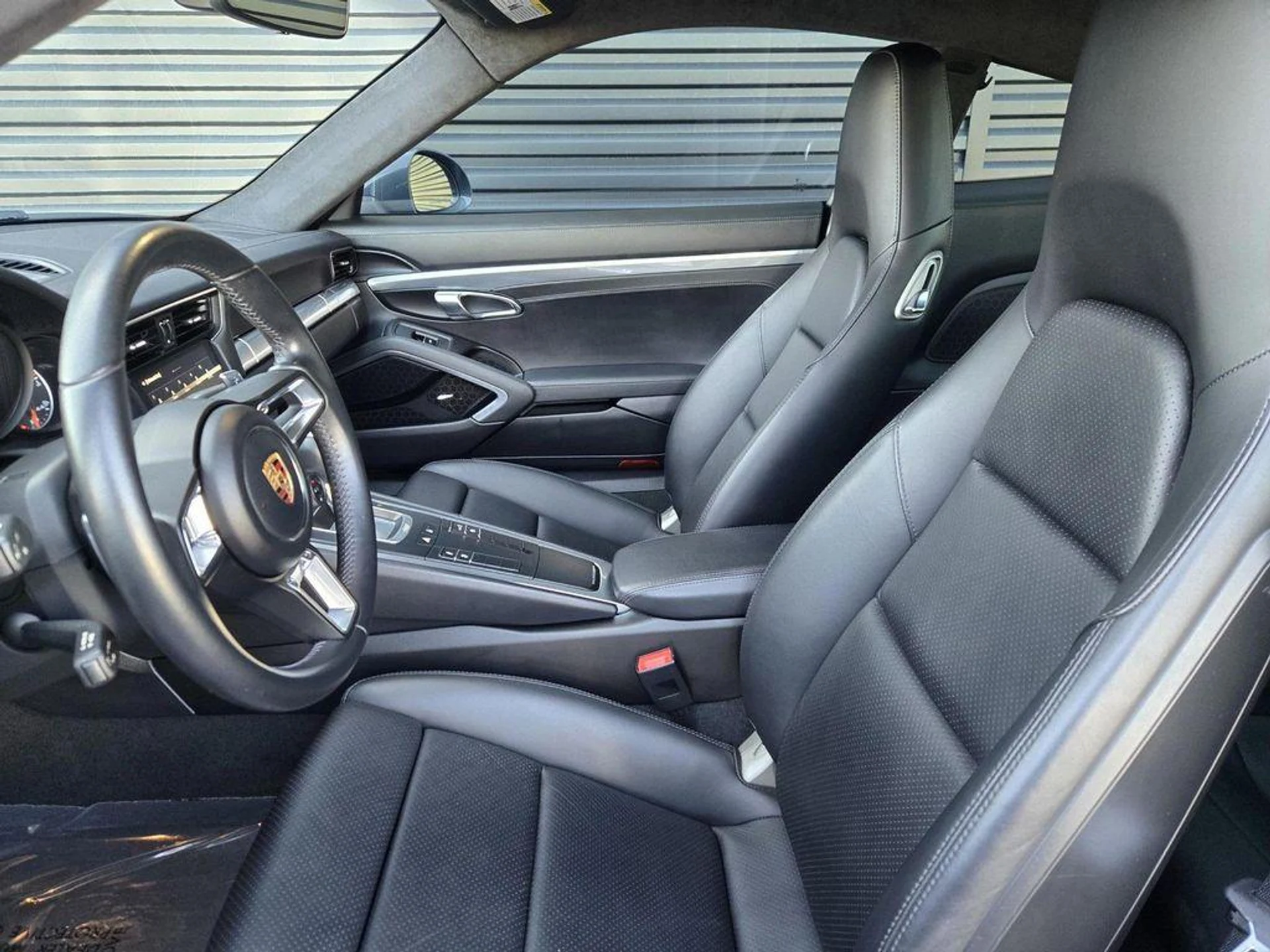 mph025_1189709930_ST_Htj_Dj_F6_LXI_1zrn_Ia4i6_HCE_6_Tk_e46ab07cfa