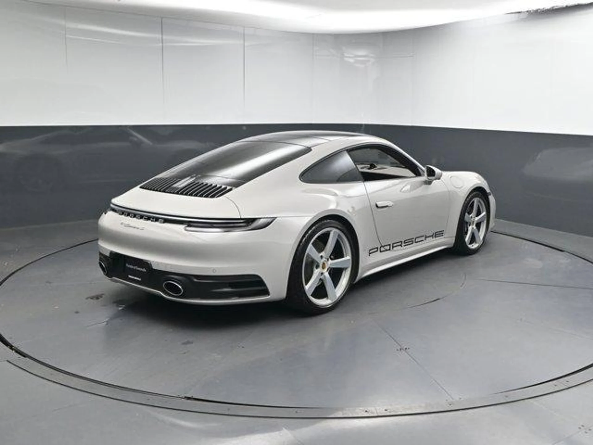 mph025_1194226483_cnp_O_Qs_Nb_Scj_C0_R_Saibqk_YEUCTU_a1e5355c06